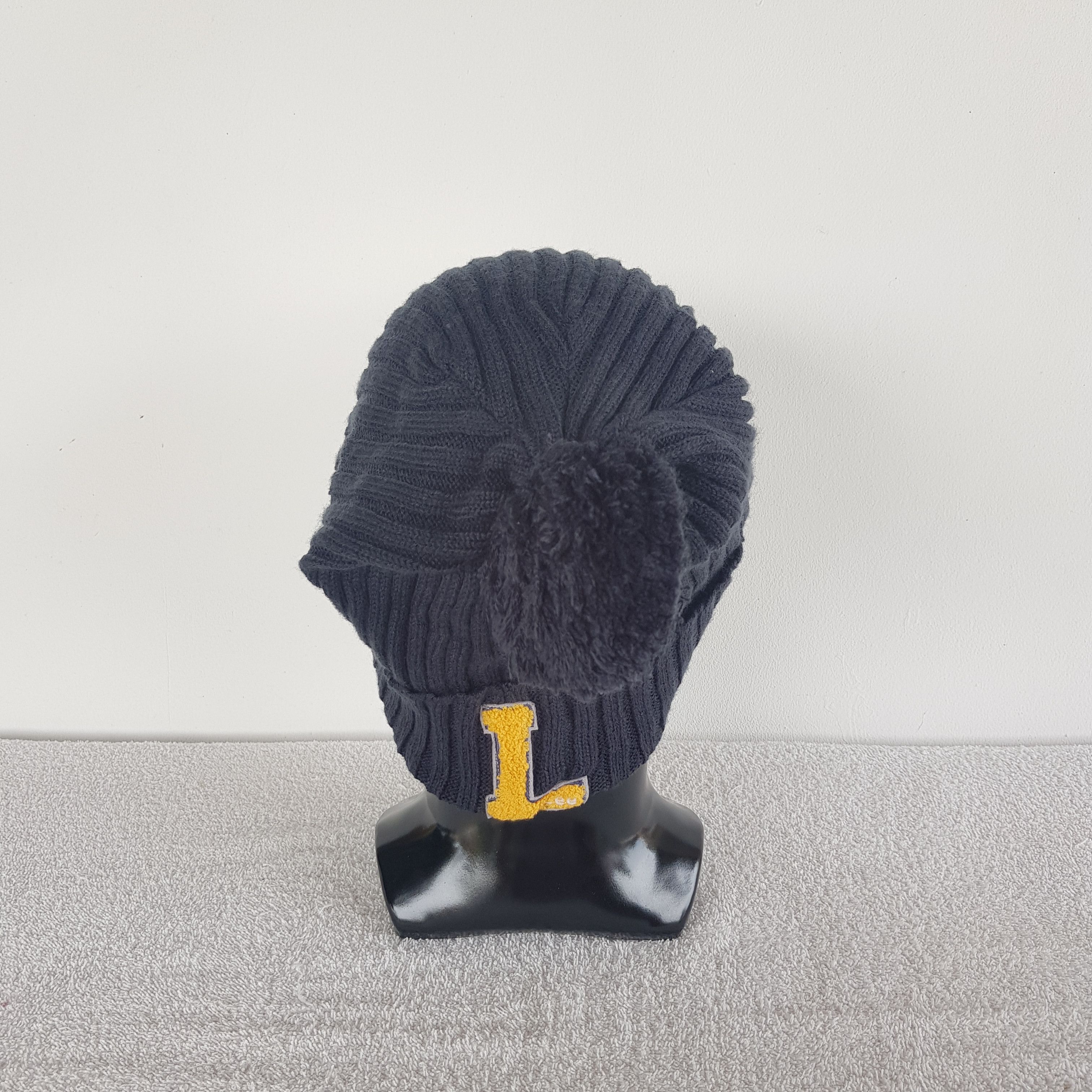 Lee × Vintage Vintage Lee Beanie Snow Cap Japanese Lee Hats - AC10214. Size ONE SIZE - 4 Thumbnail