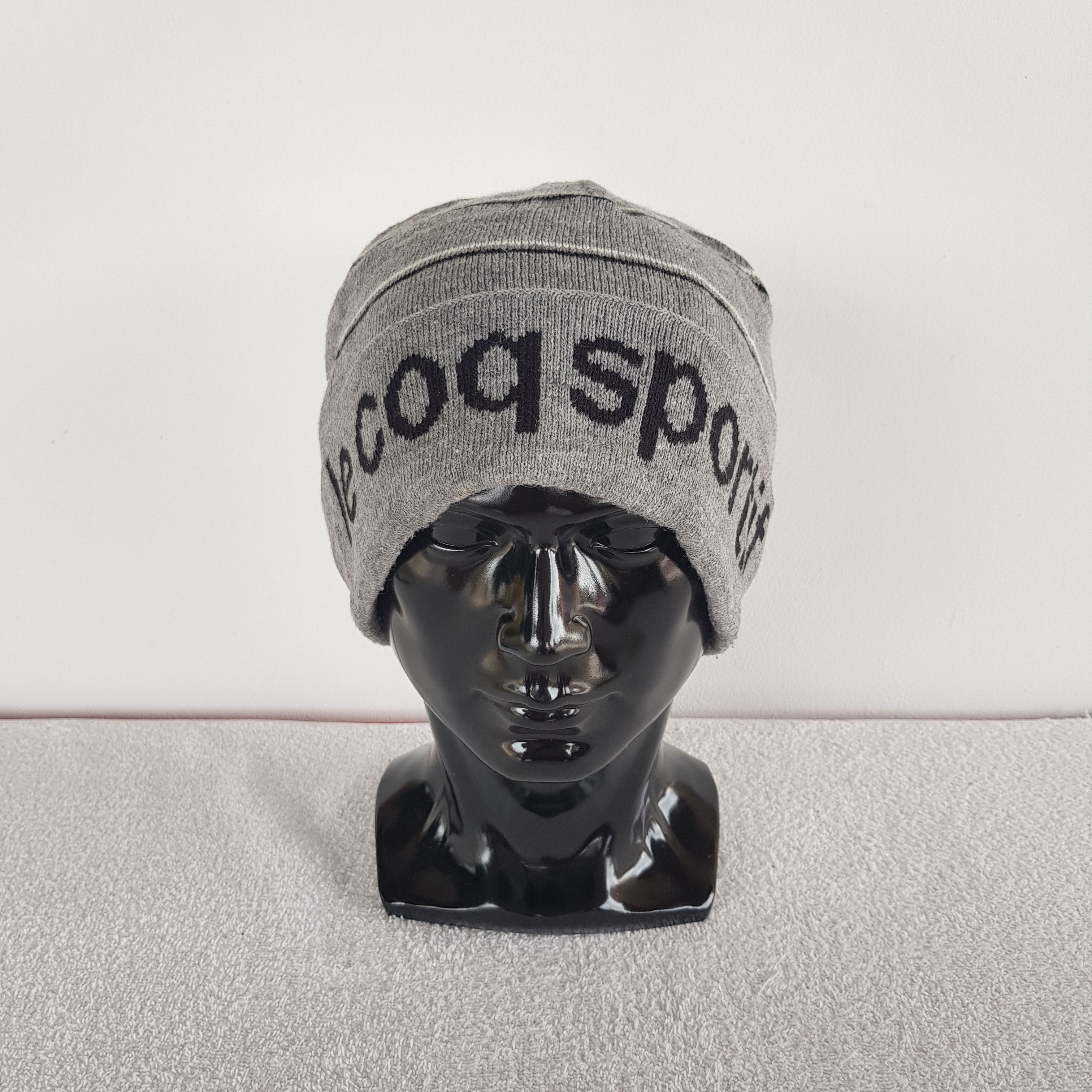 Le Coq Sportif × Vintage Le Coq Sportif Beanie Snow Cap Le Coq Sportif Hats Size ONE SIZE - 1 Thumbnail
