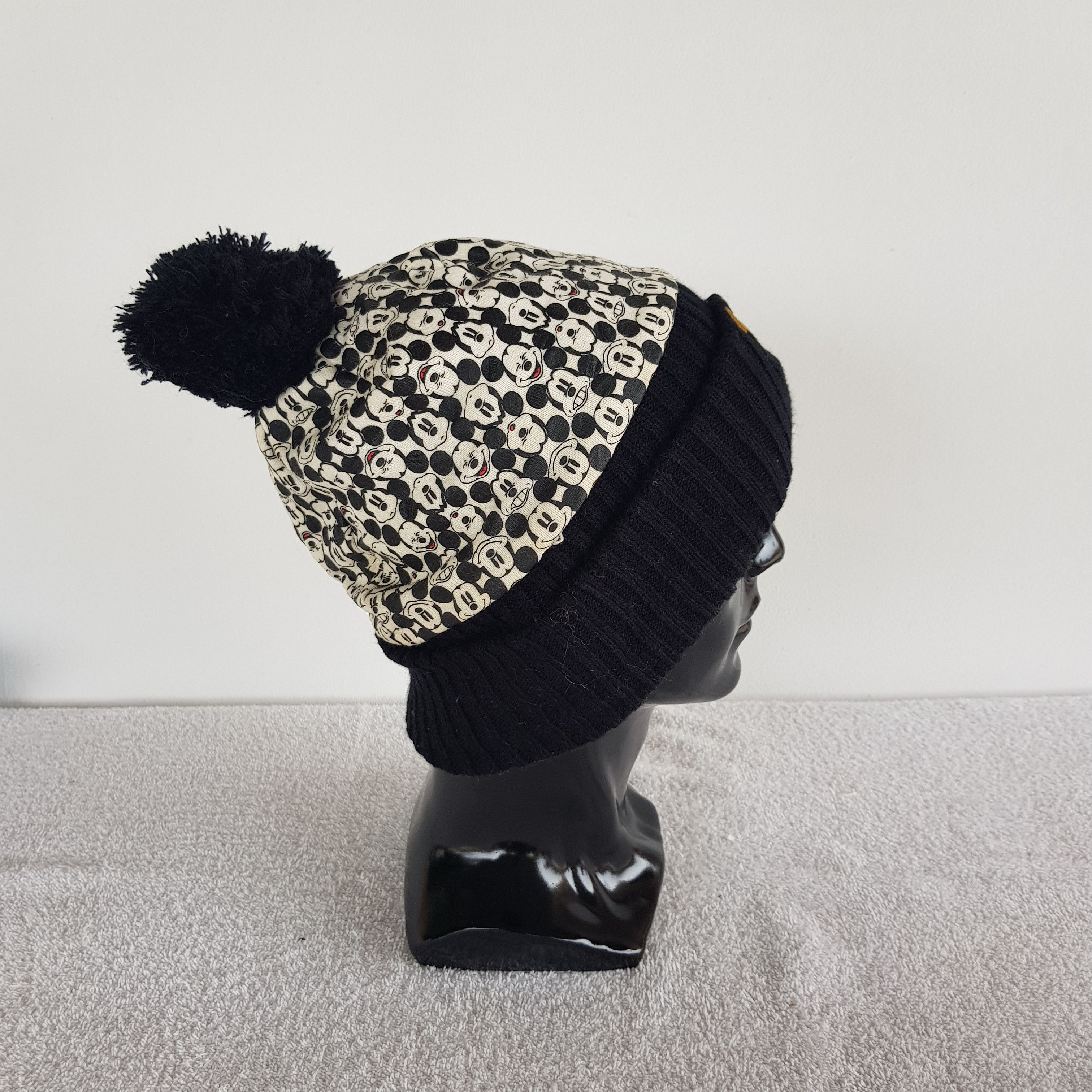 Japanese Brand Mickey Mouse Beanie Disney Snow Cap Cartoon Hats Size ONE SIZE - 3 Thumbnail