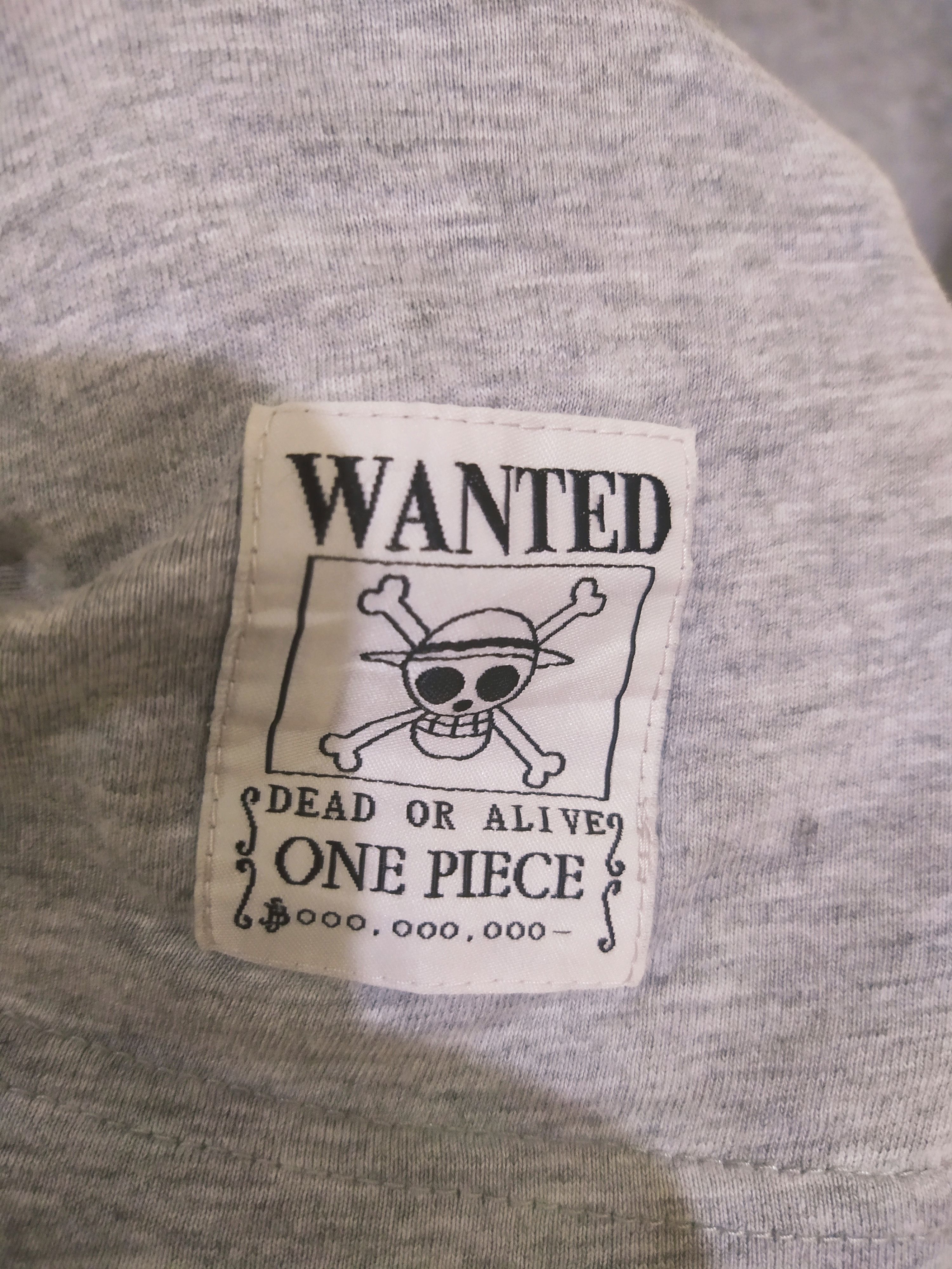 Anime One Piece x Uniqlo vintage Tshirt Rare Graphics Size US M / EU 48-50 / 2 - 4 Thumbnail