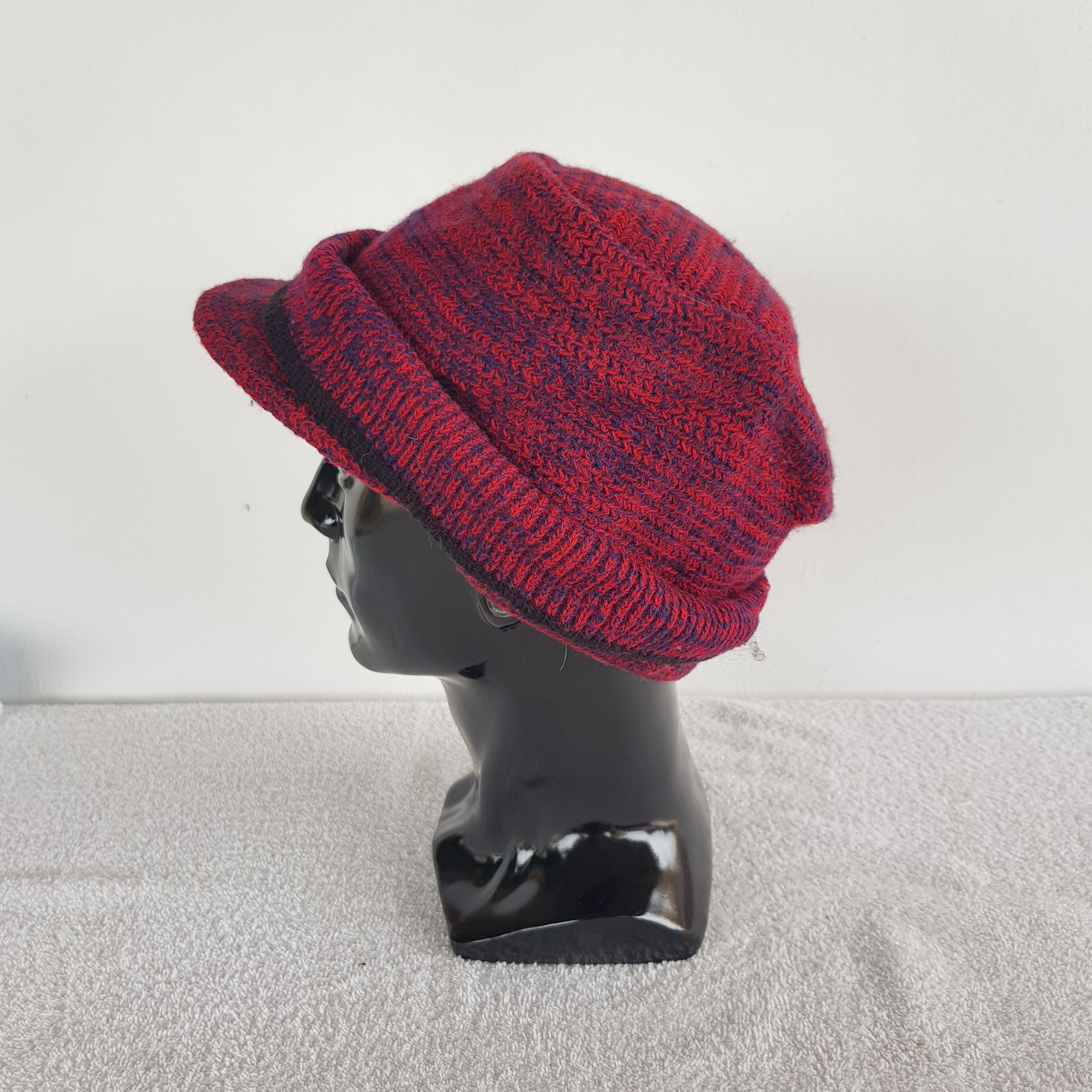 Japanese Brand × Vintage Unknown Burgundy Beanie Snow Cap Japanese Brand Hats Size ONE SIZE - 3 Thumbnail