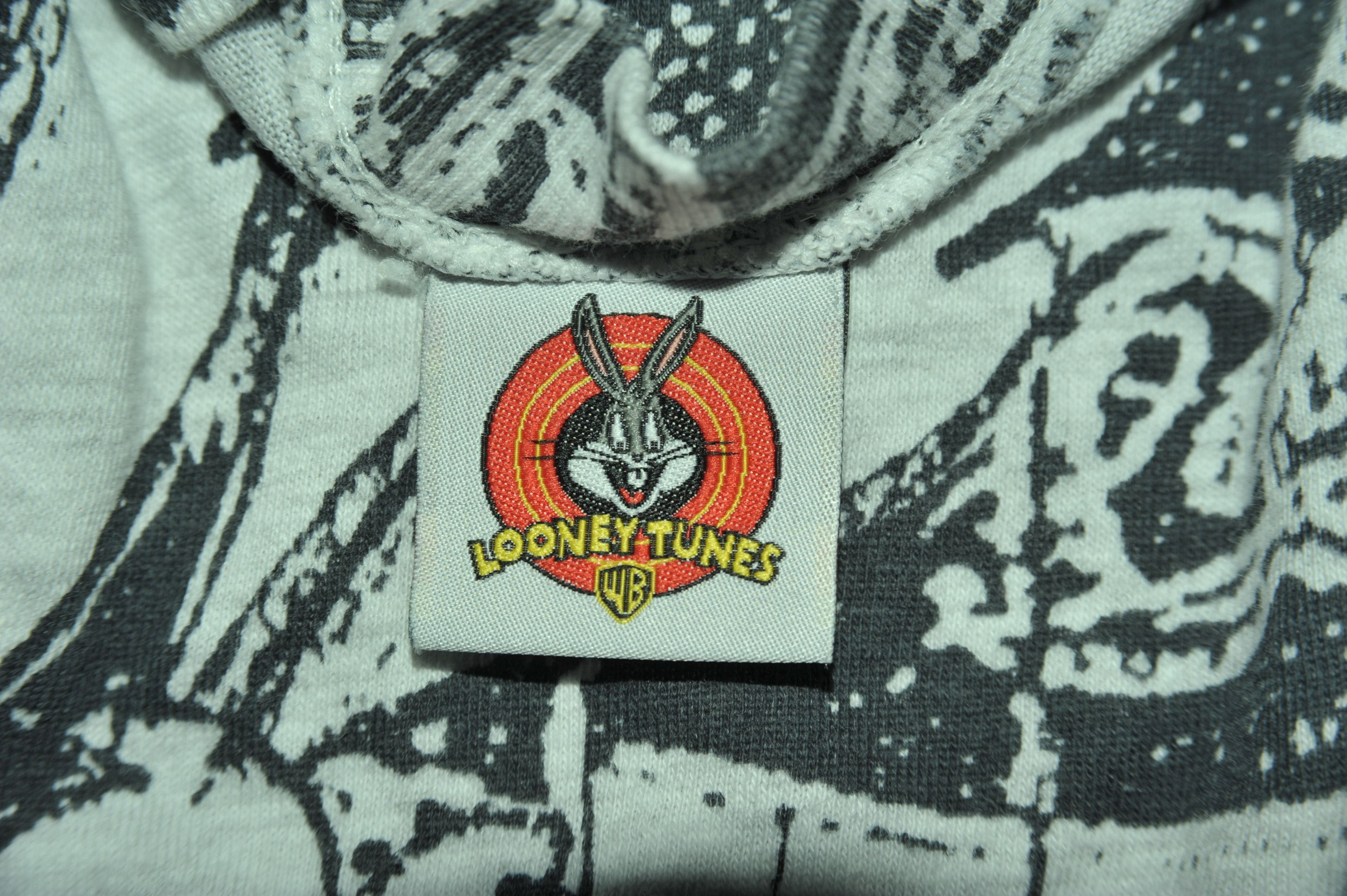 Vintage Vintage 90s 1999 Coyote Looney Tunes All Over Print T-shirt Size US M / EU 48-50 / 2 - 4 Thumbnail