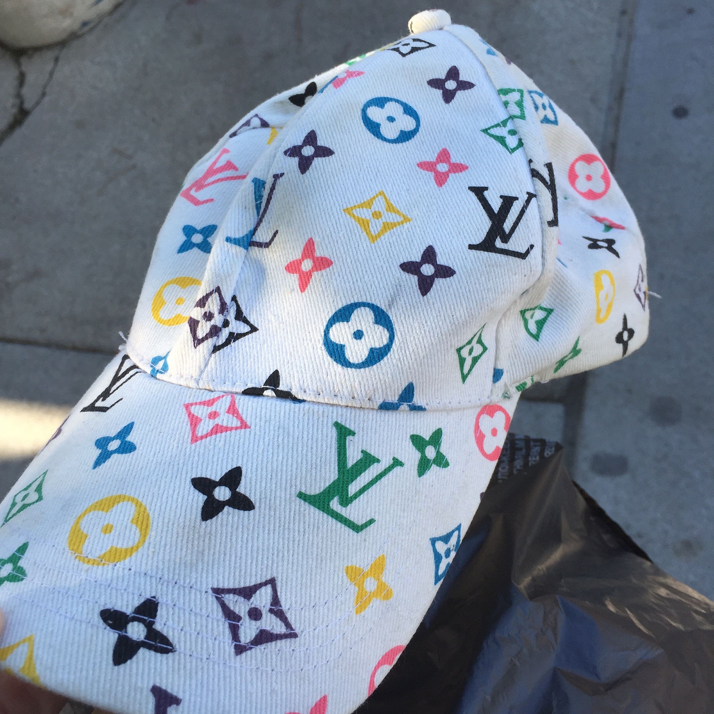 Louis Vuitton Baseball Caps in Central Division for sale ▷ Prices