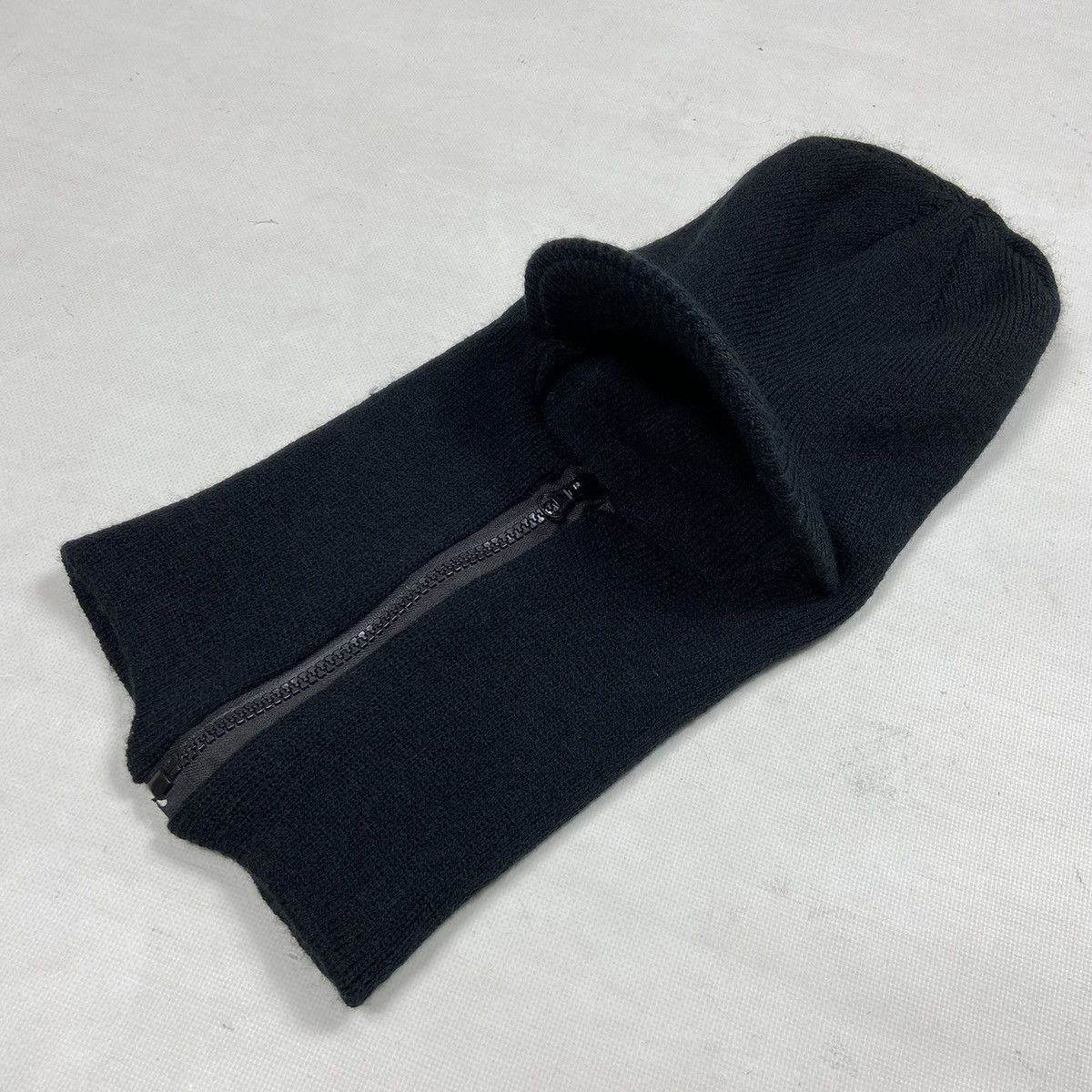 Other RAF SIMONS STYLE VINTAGE VISOR ZIP MASK Size ONE SIZE - 2 Thumbnail