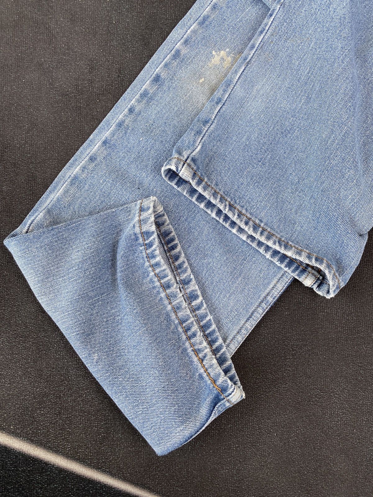 Levi's VINTAGE LEVIS 550 PAINTED BLUE JEANS-J460 Size US 35 - 8 Thumbnail