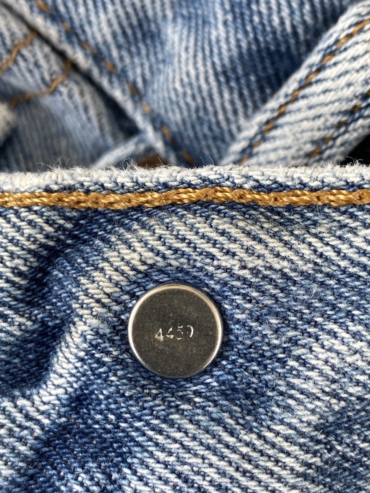 Levi's VINTAGE LEVIS 550 PAINTED BLUE JEANS-J460 Size US 35 - 6 Thumbnail