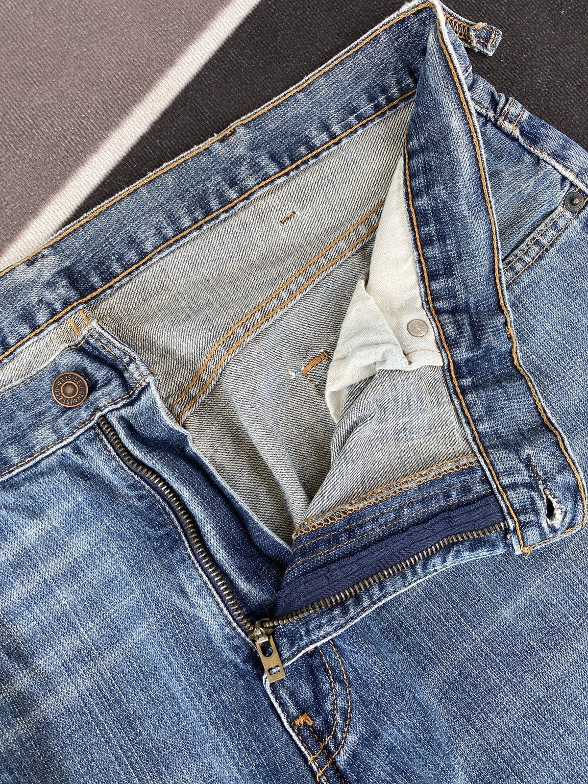 Levi's VINTAGE LEVIS 550 SINGLE ‘R’ JEANS-J461 Size US 39 - 5 Thumbnail