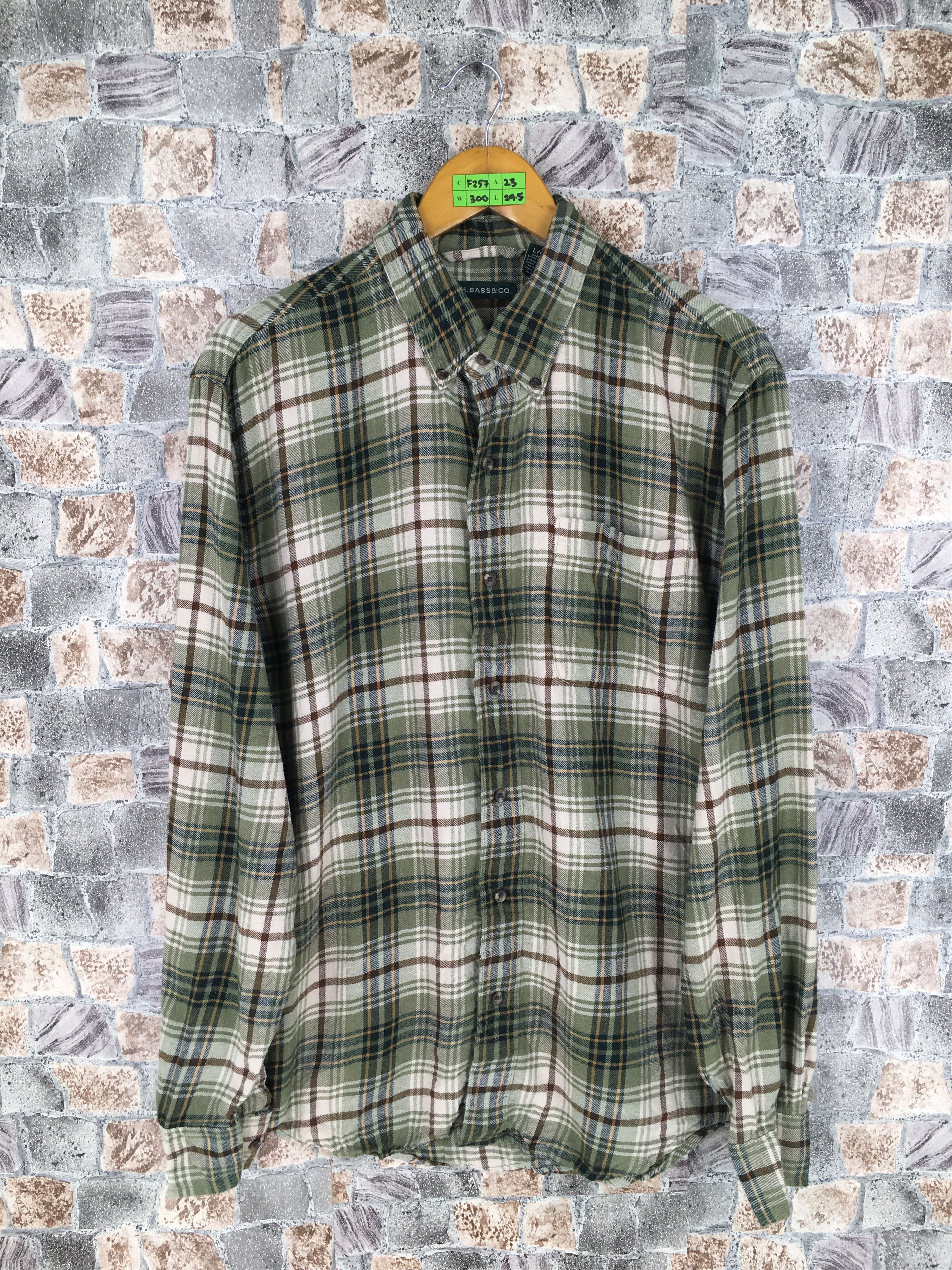 Flannel × Vintage Vintage Plaid Shadow Flannel Button Up Shirt Large Size US L / EU 52-54 / 3 - 1 Thumbnail