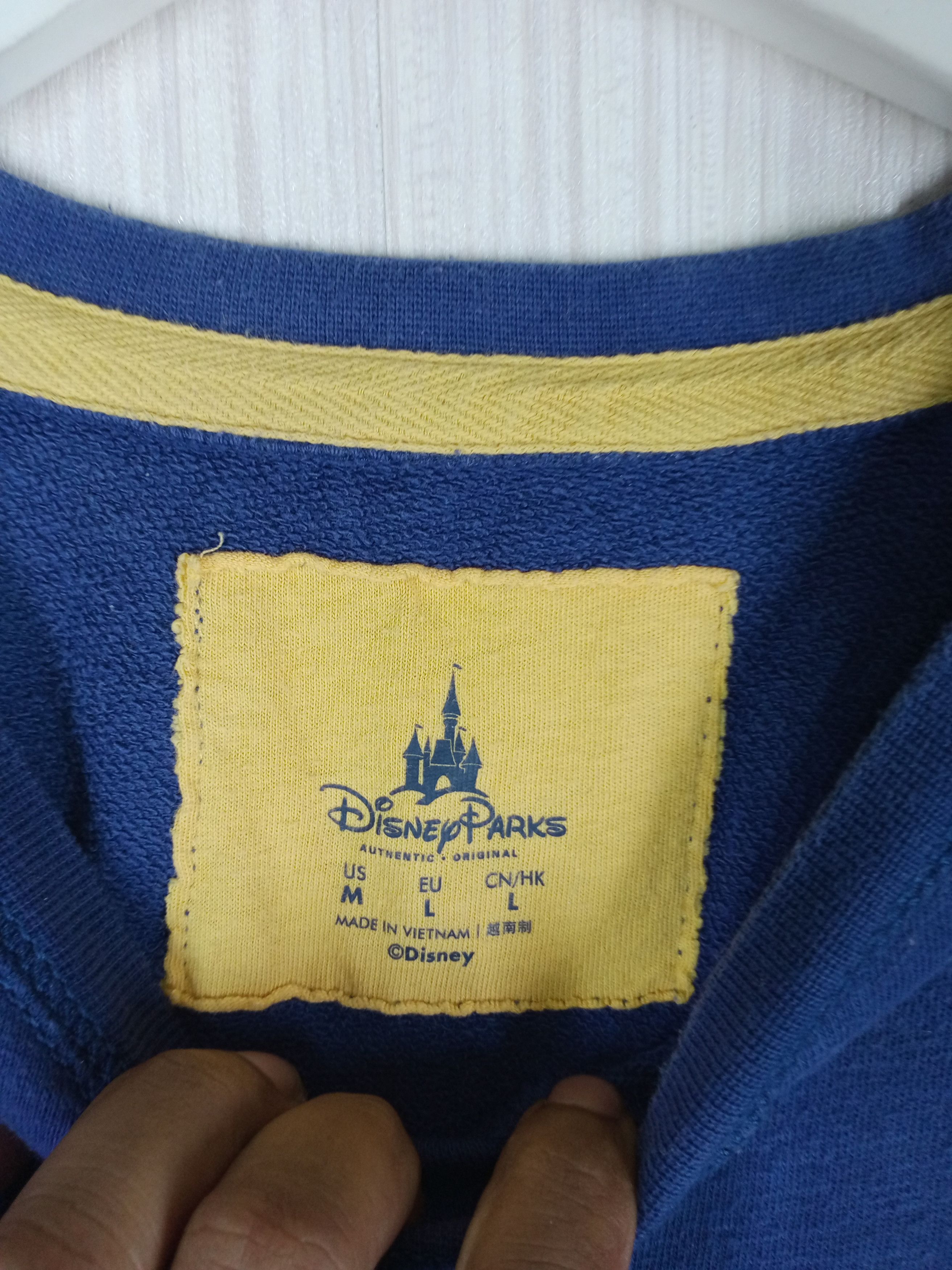 Disney × Japanese Brand × Mickey Mouse Vintage Disney Park Embroidery Big Logo Sweatshirt Size US L / EU 52-54 / 3 - 5 Thumbnail