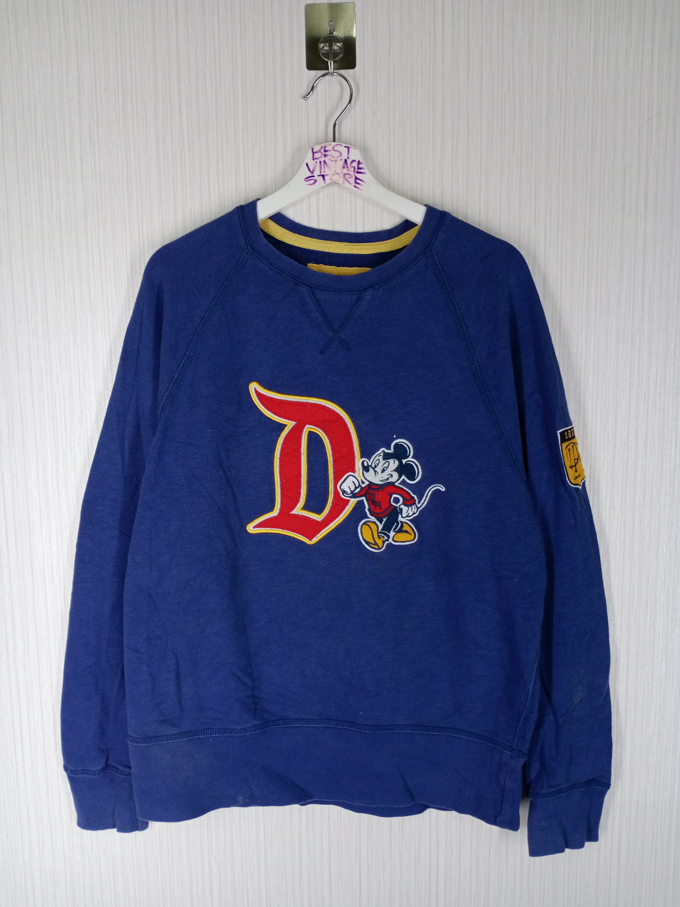 Disney × Japanese Brand × Mickey Mouse Vintage Disney Park Embroidery Big Logo Sweatshirt Size US L / EU 52-54 / 3 - 1 Thumbnail