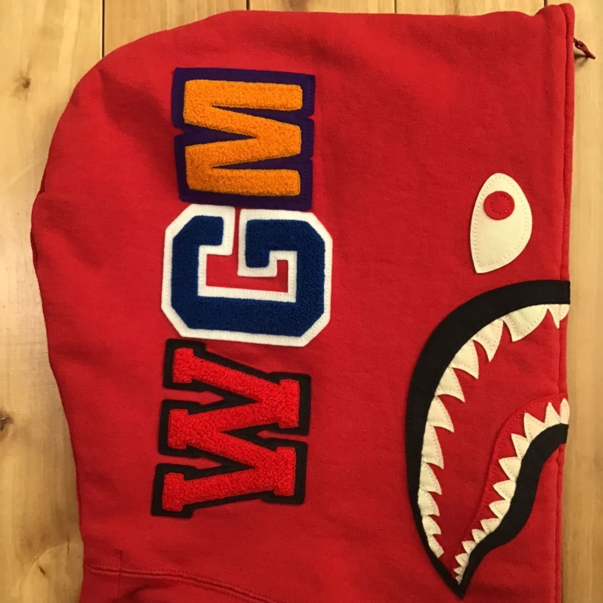 Bape 💫Glow in the dark💫 🔥XL🔥 Shark full zip hoodie Red BAPE Size US XL / EU 56 / 4 - 5 Thumbnail