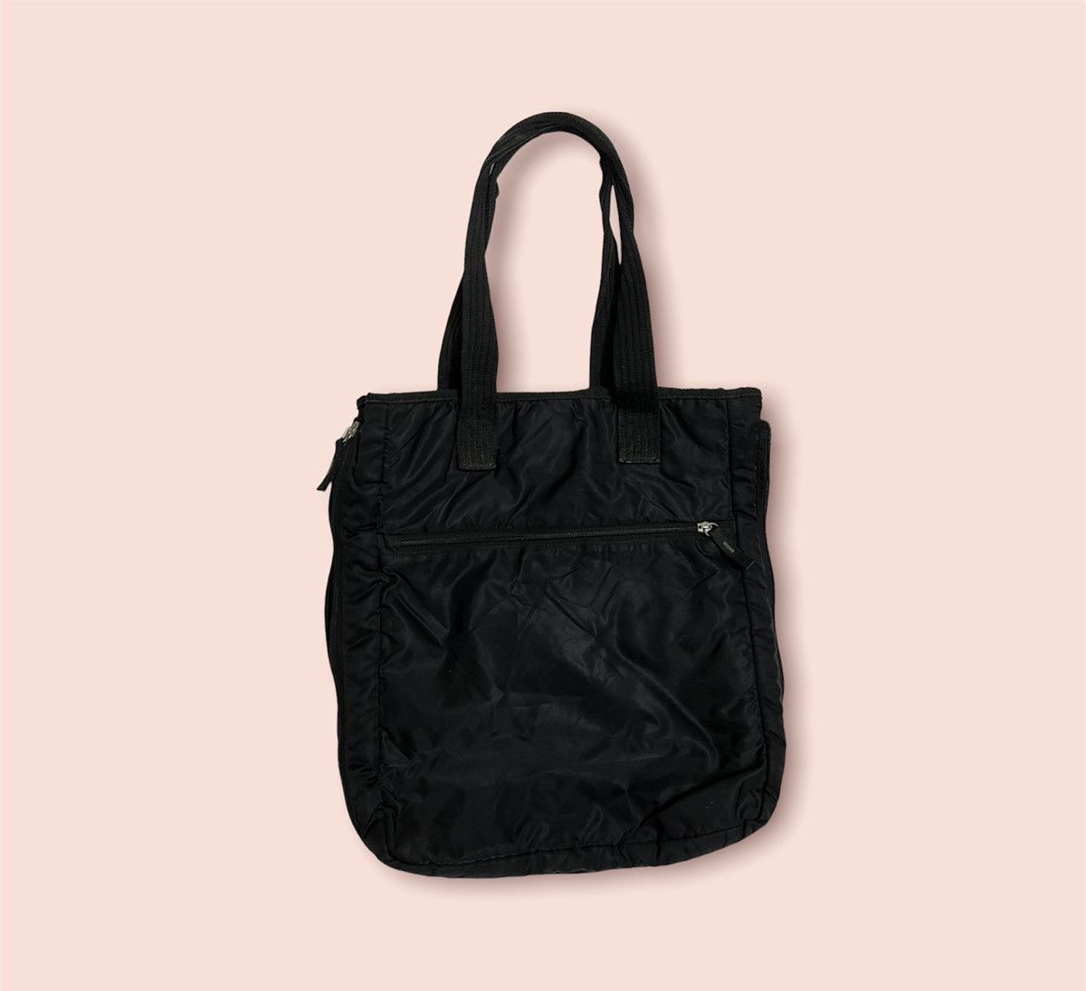 Japanese Brand × Jun Takahashi × Uniqlo VINTAGE UNIQLO UTILITY POLYESTER TOTE 2 WAY Size ONE SIZE - 1 Thumbnail