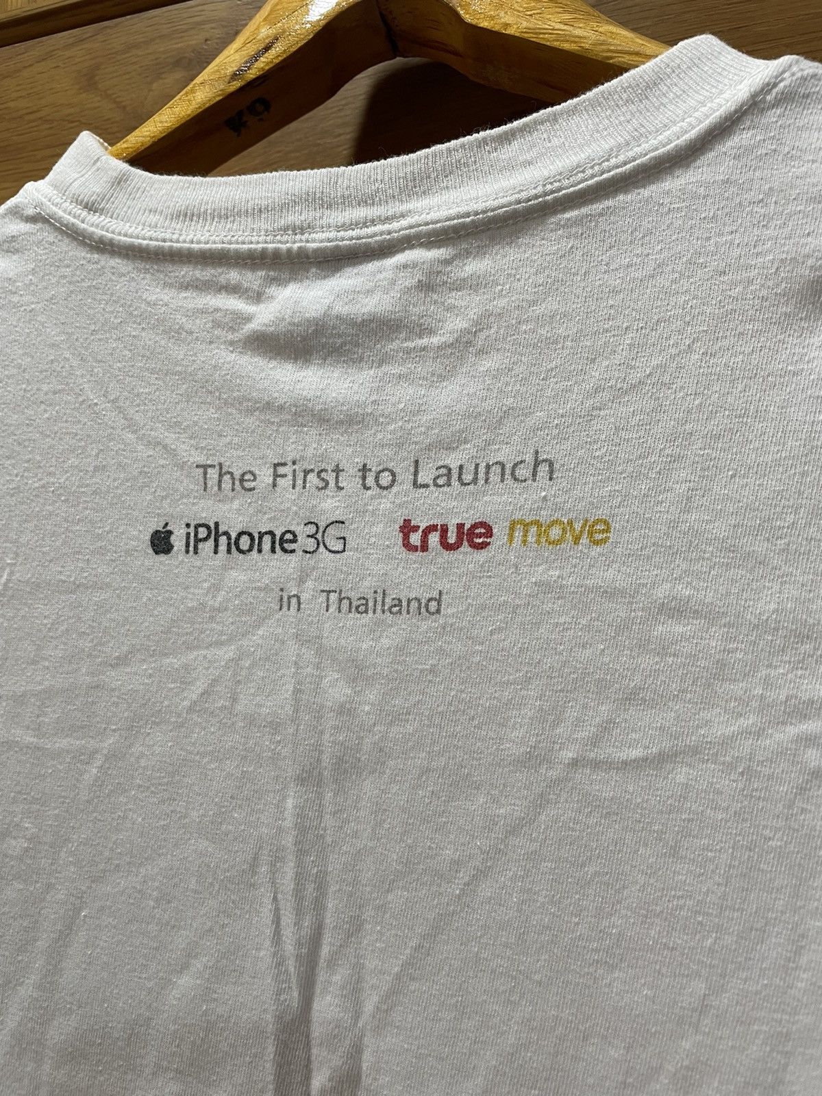 Apple VINTAGE 00s APPLE iPHONE 3G TRUE MOVE T-SHIRT Size US S / EU 44-46 / 1 - 2 Thumbnail