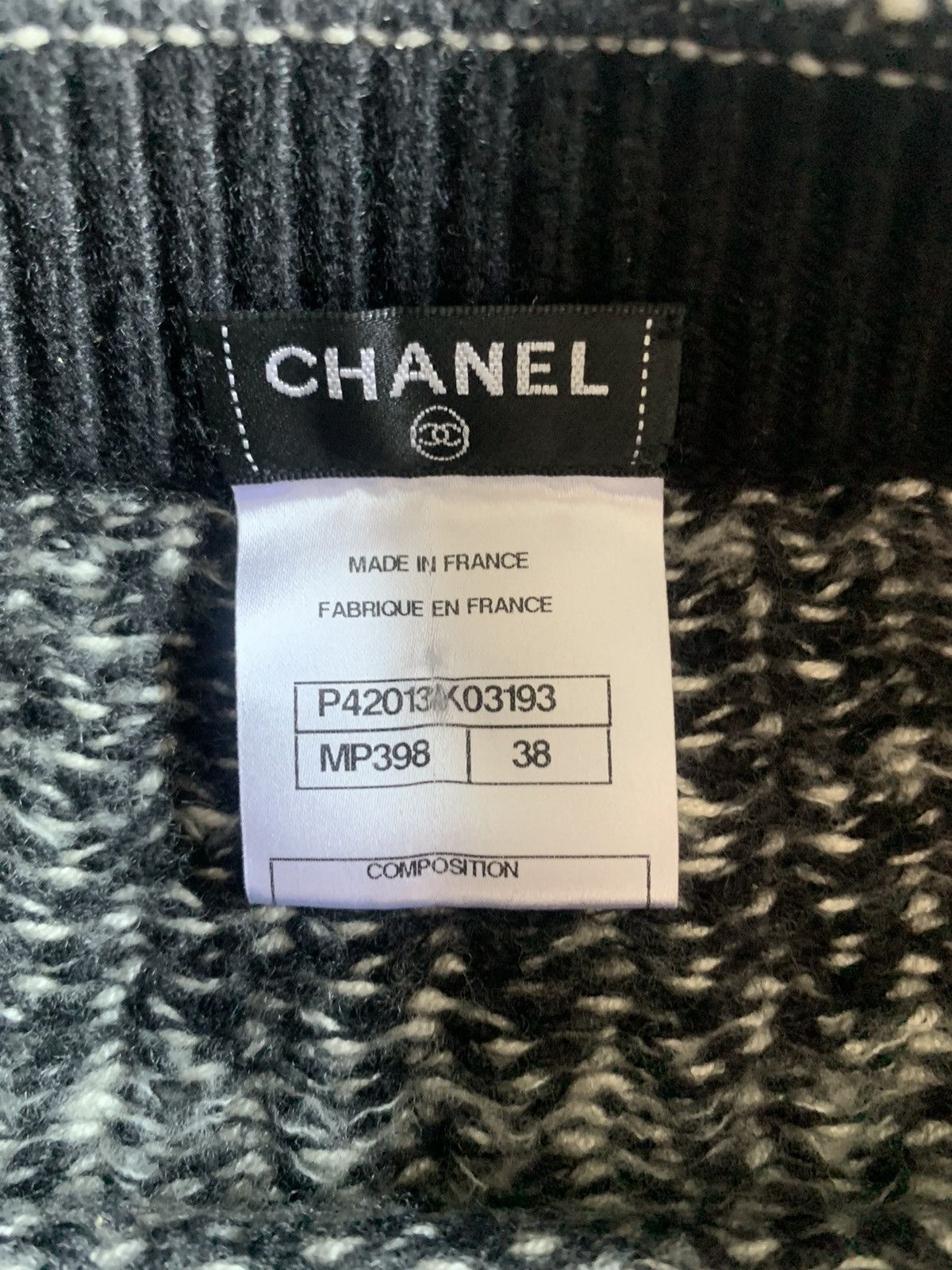 Chanel Chanel cashmere skirt Size 28" / US 6 / IT 42 - 3 Thumbnail