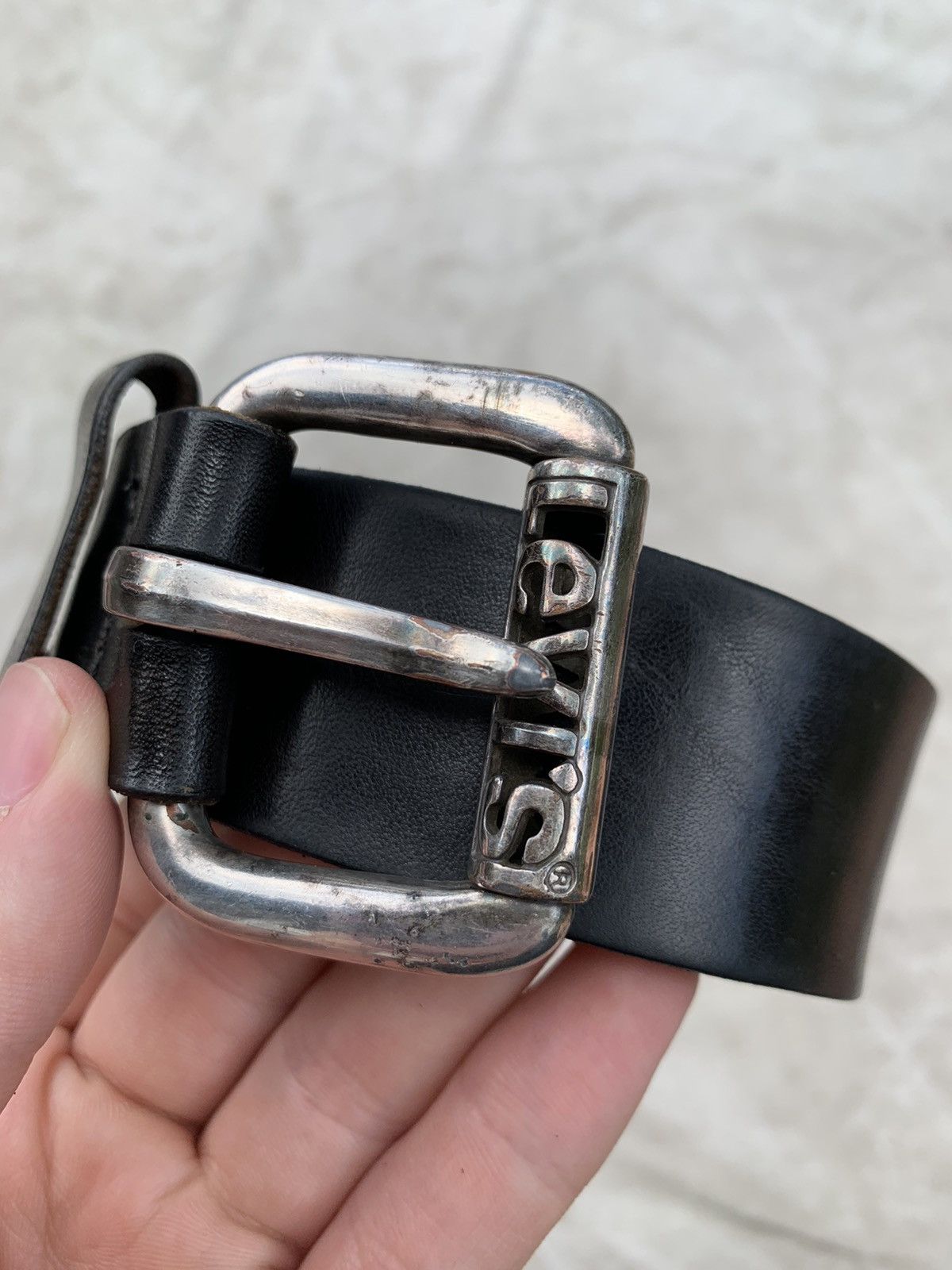 Levi's Vintage Levis Logo Buckle Leather Belt Size ONE SIZE - 1 Thumbnail