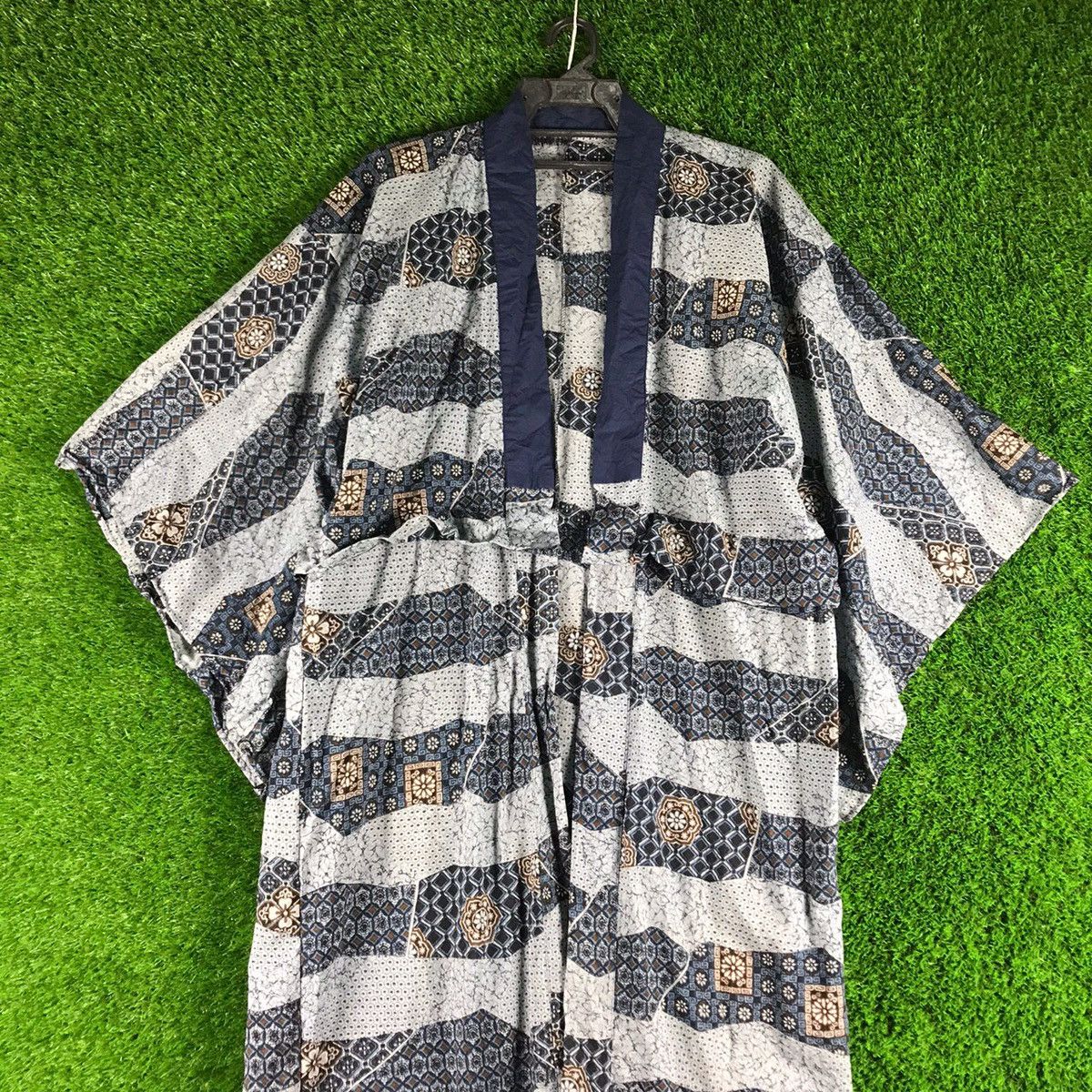 Japanese Brand 💥RARE💥Vintage Kimono Silk Floral Size US L / EU 52-54 / 3 - 4 Thumbnail