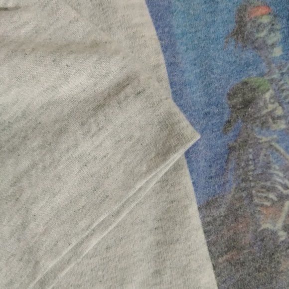 Vintage 90s Goosebumps Skeletons Campfire Graphic T-Shirt