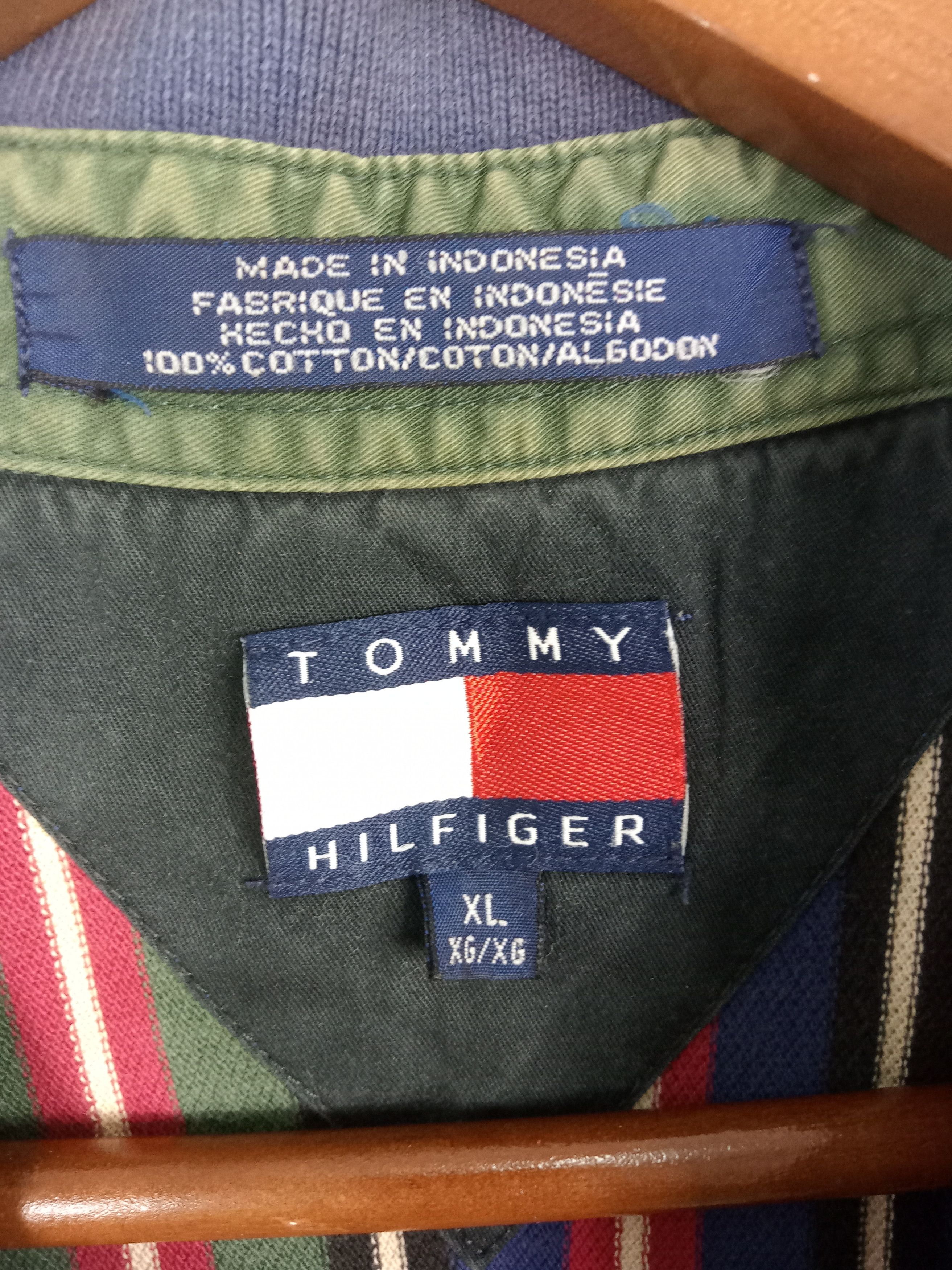 Tommy Hilfiger × Vintage Vintage Tommy Hilfiger Polo Shirt Size US XL / EU 56 / 4 - 5 Thumbnail