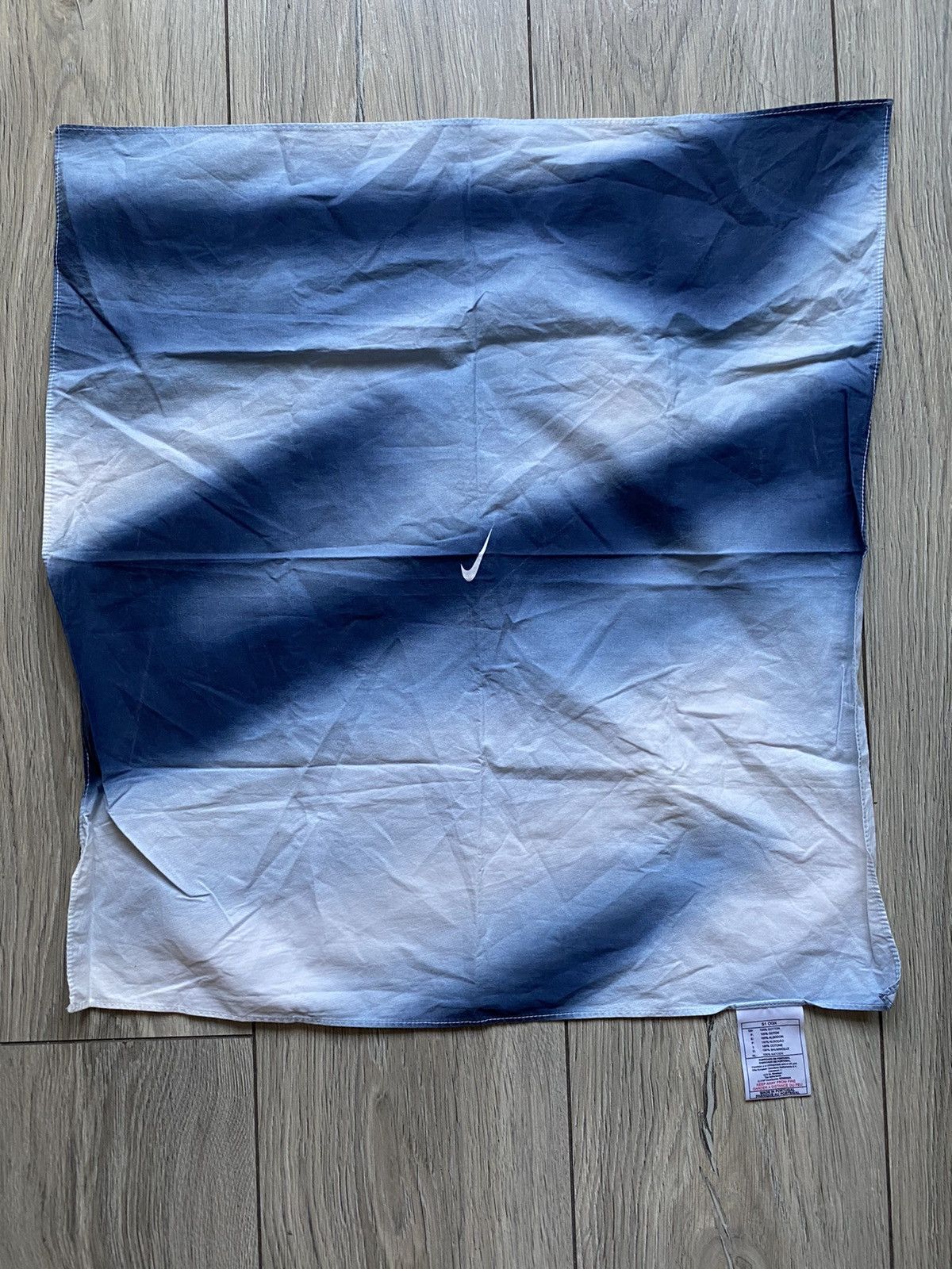 Nike × Vintage Nike Vintage 00s Y2K Bandana Face Mask Center Swoosh Rare Size ONE SIZE - 1 Thumbnail