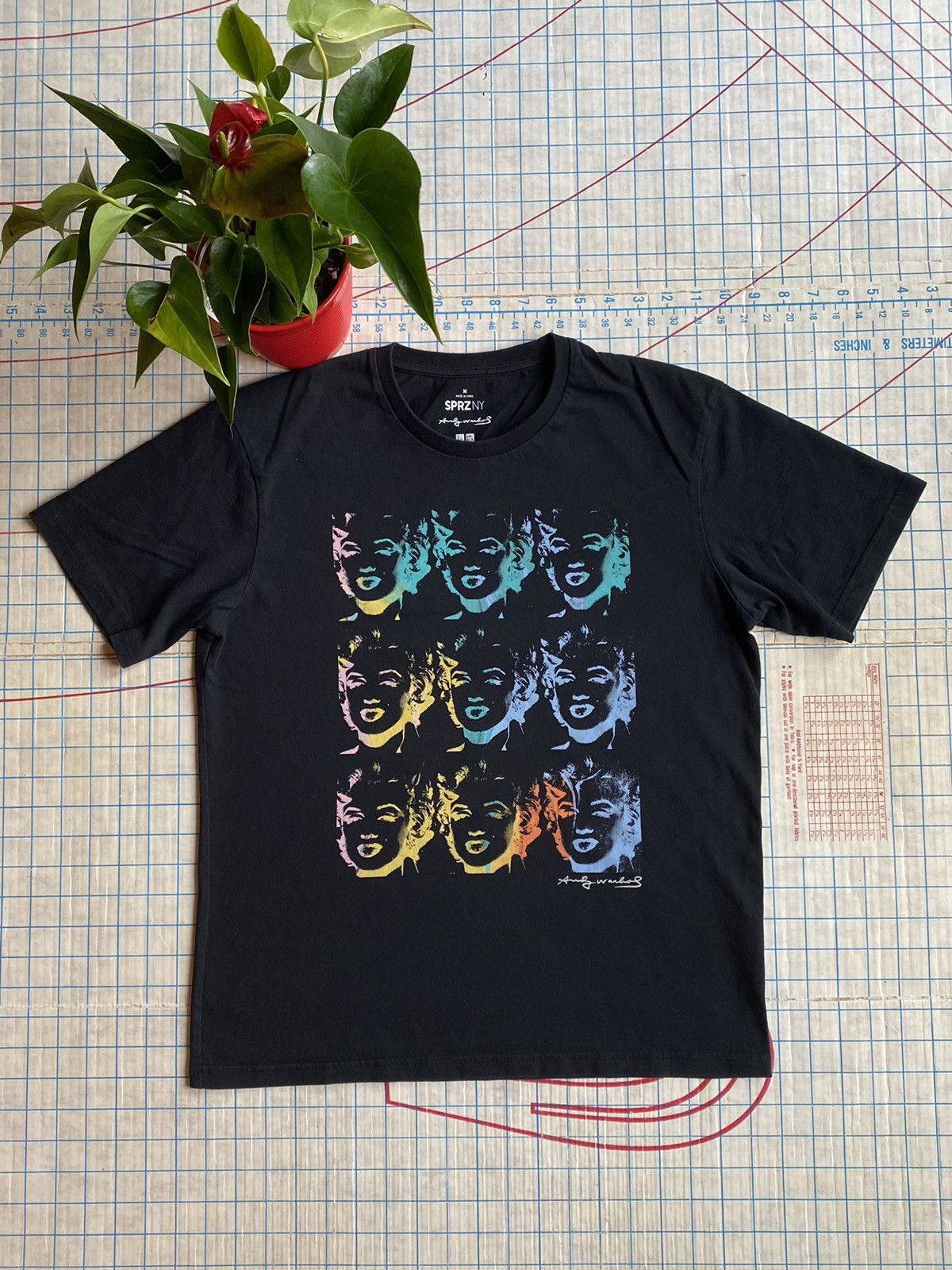 Andy Warhol × Uniqlo Uniqlo x Andy Warhol Marilyn Diptych Painting Tee Size US M / EU 48-50 / 2 - 2 Thumbnail
