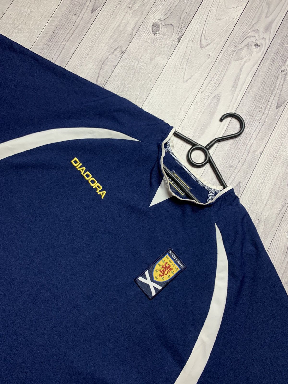 Diadora × Vintage Vintage soccer jersey Scotland size L/XL Size US XL / EU 56 / 4 - 2 Thumbnail