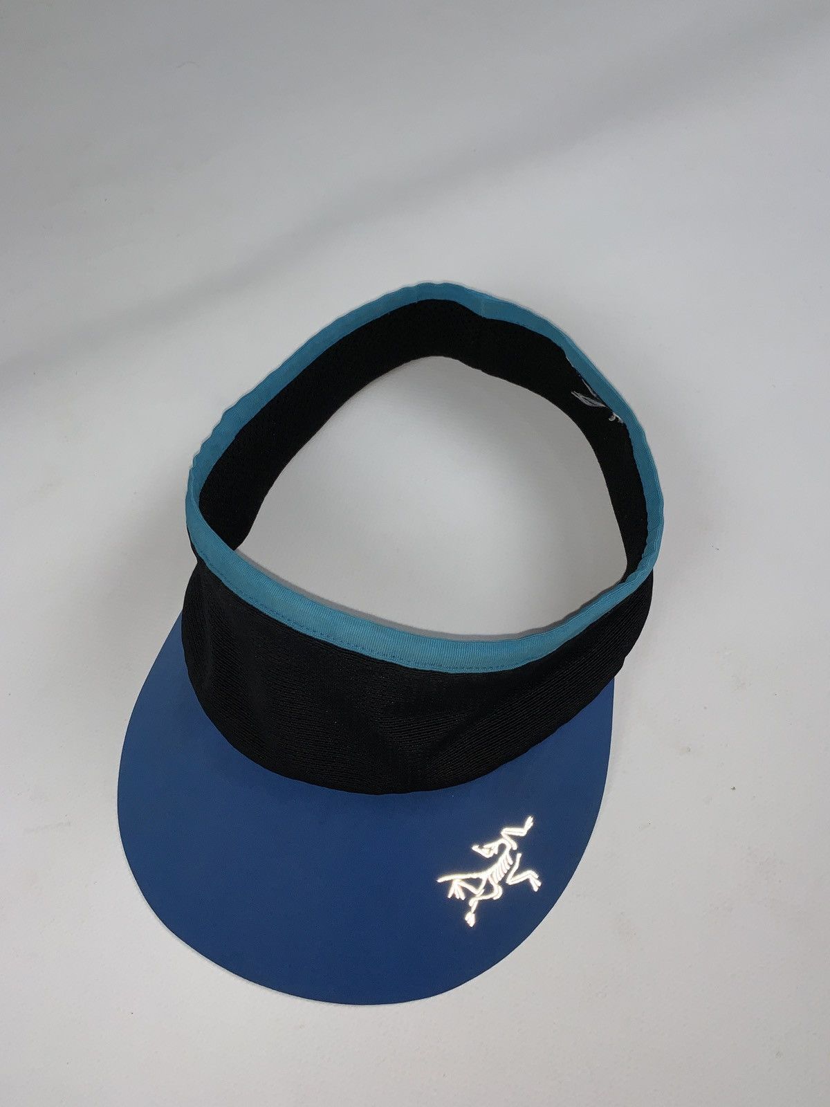 Arc'teryx Vintage Arcteryx Reflective Visor Cap Hats Size ONE SIZE - 2 Thumbnail