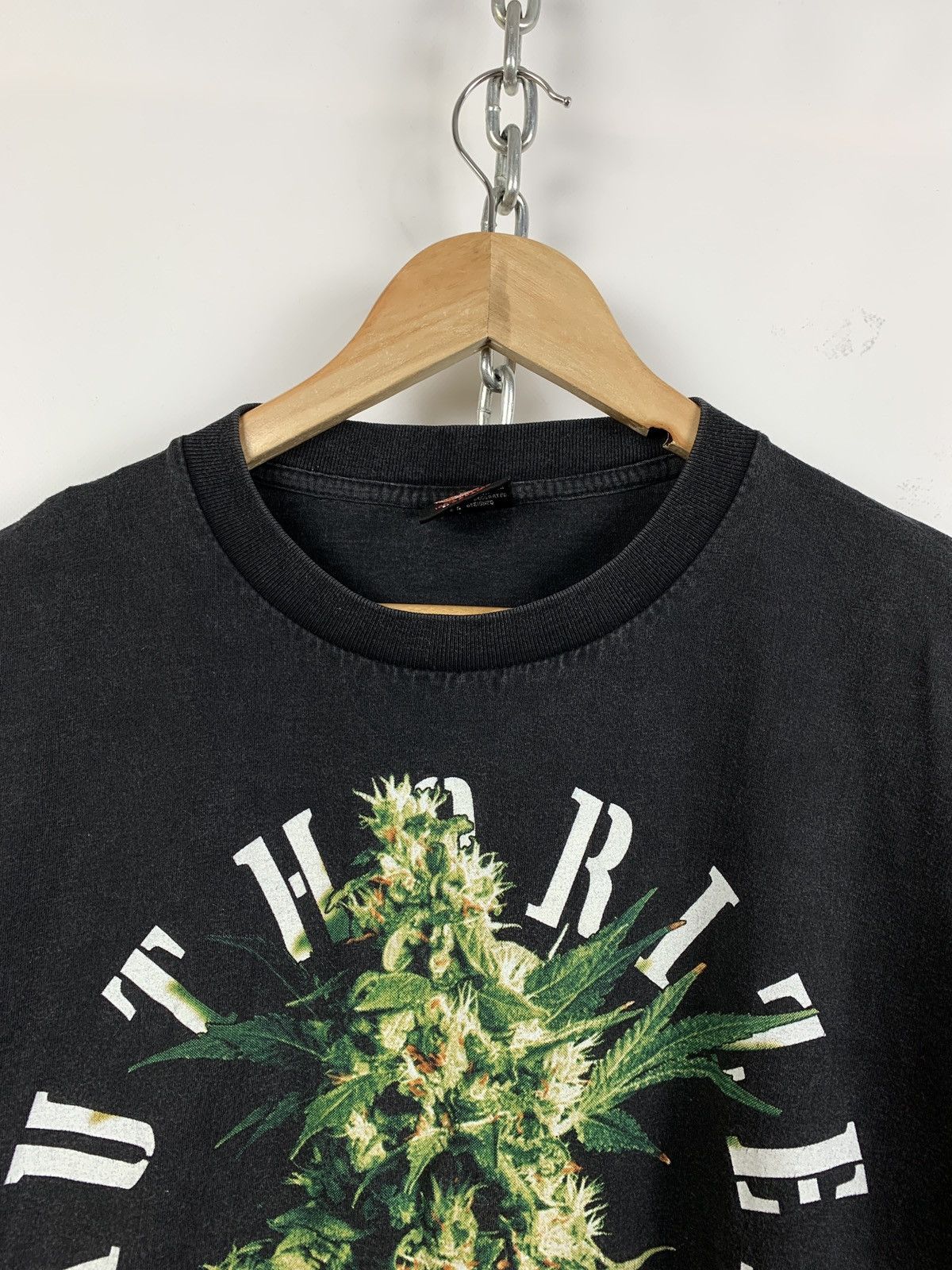 Vintage Vintage Authorized Dealer Marijuana/Cannabis Faded Shirt Size US L / EU 52-54 / 3 - 6 Thumbnail