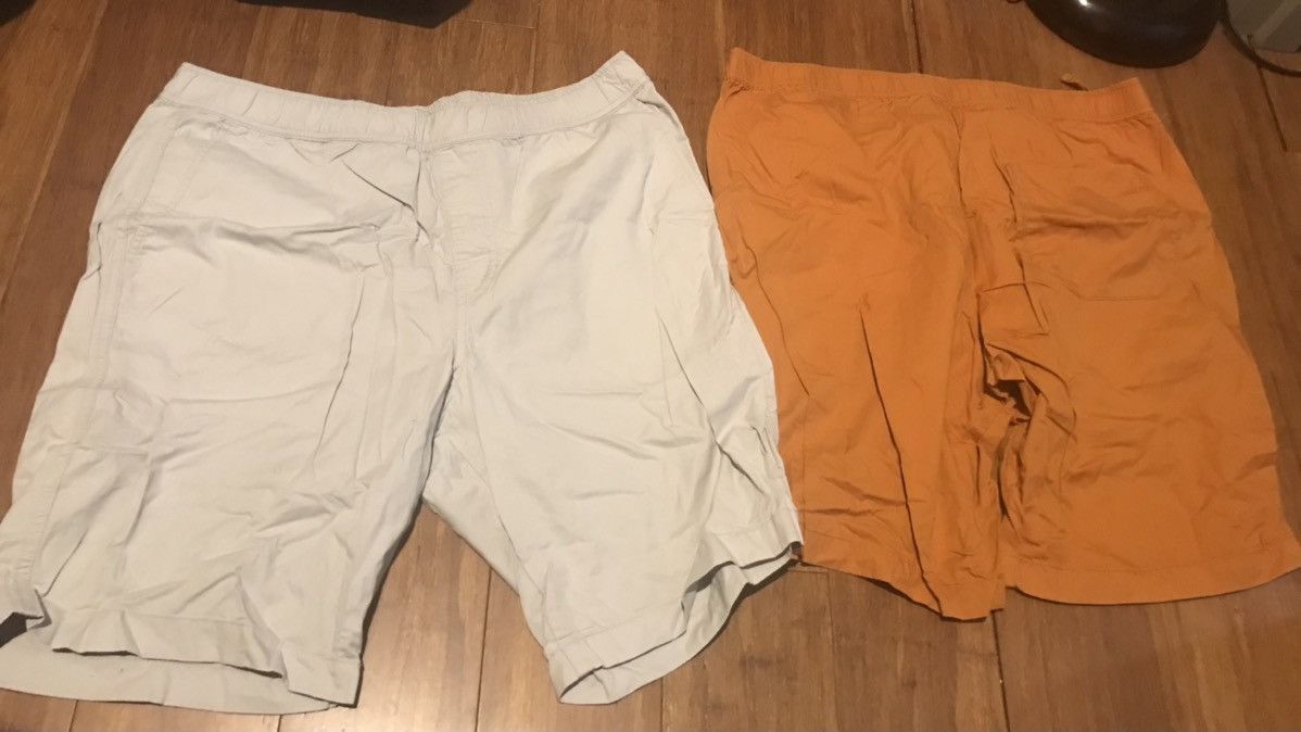 Uniqlo Uniqlo Shorts (set of 4) Size US 33 - 4 Thumbnail