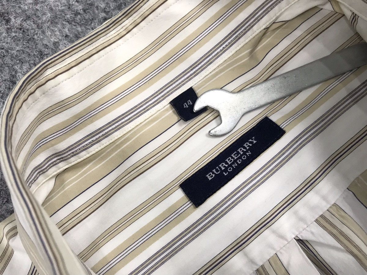 Burberry Burberry stripped t-shirt Size US S / EU 44-46 / 1 - 10 Thumbnail
