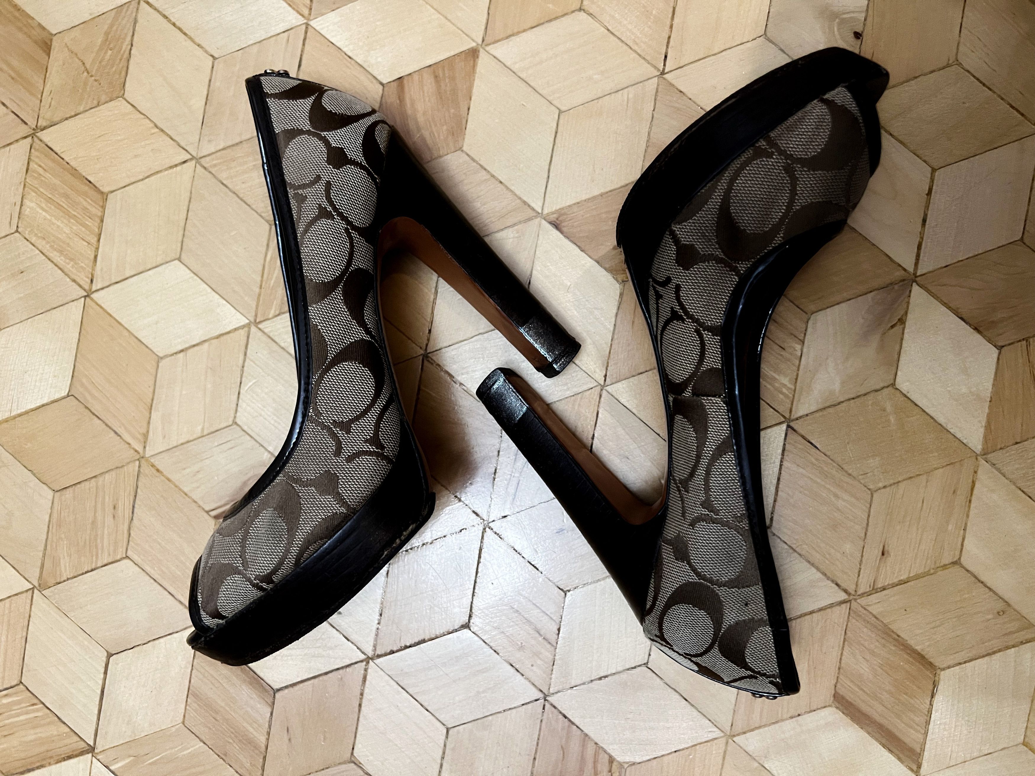 Coach Coach Monogram Logo High Heels 7 UK 37.5 EU Size US 7 / IT 37 - 2 Thumbnail