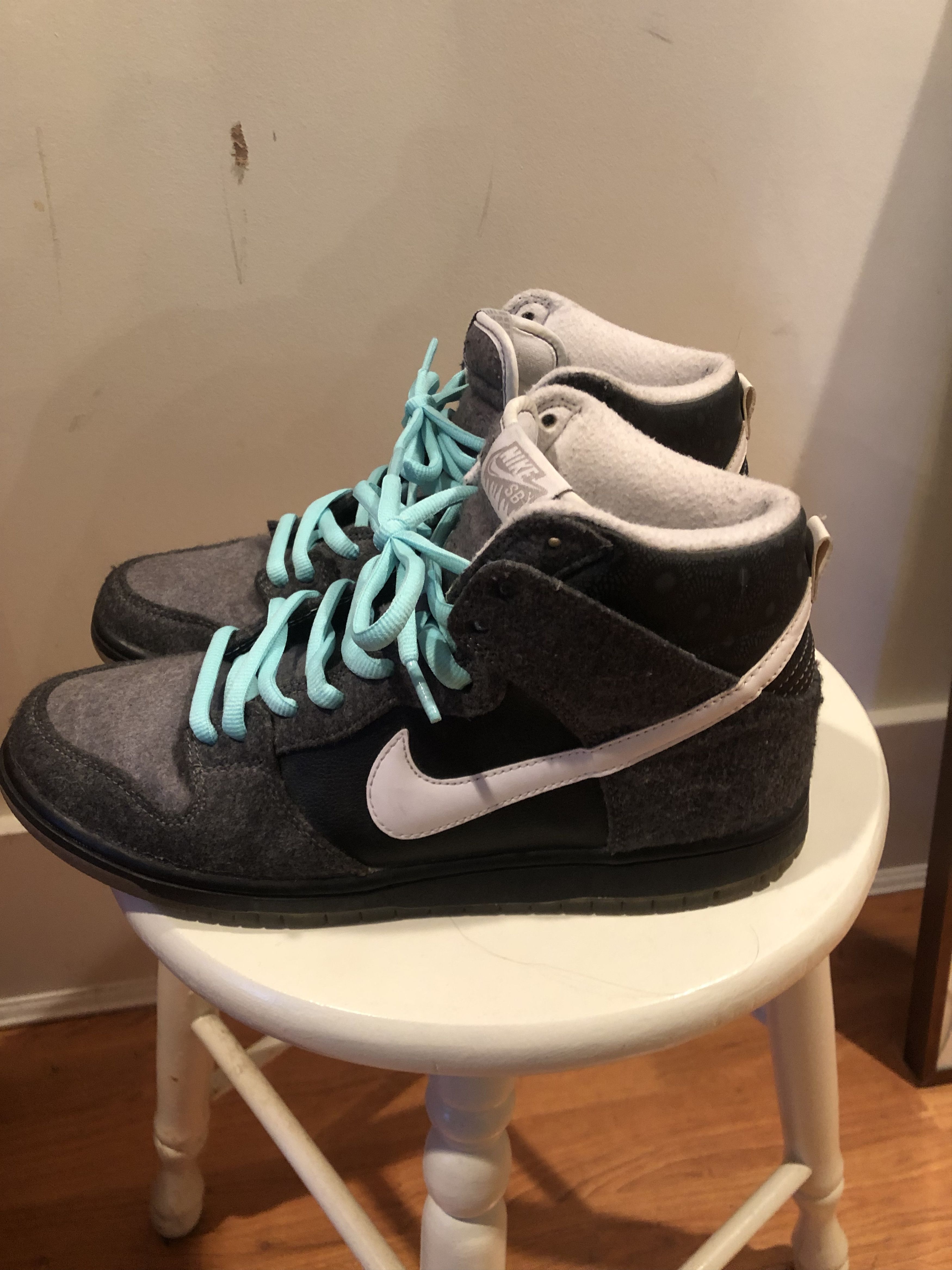 Nike Nike SB dunks high petosky 2014 Size US 10 / EU 43 - 4 Thumbnail