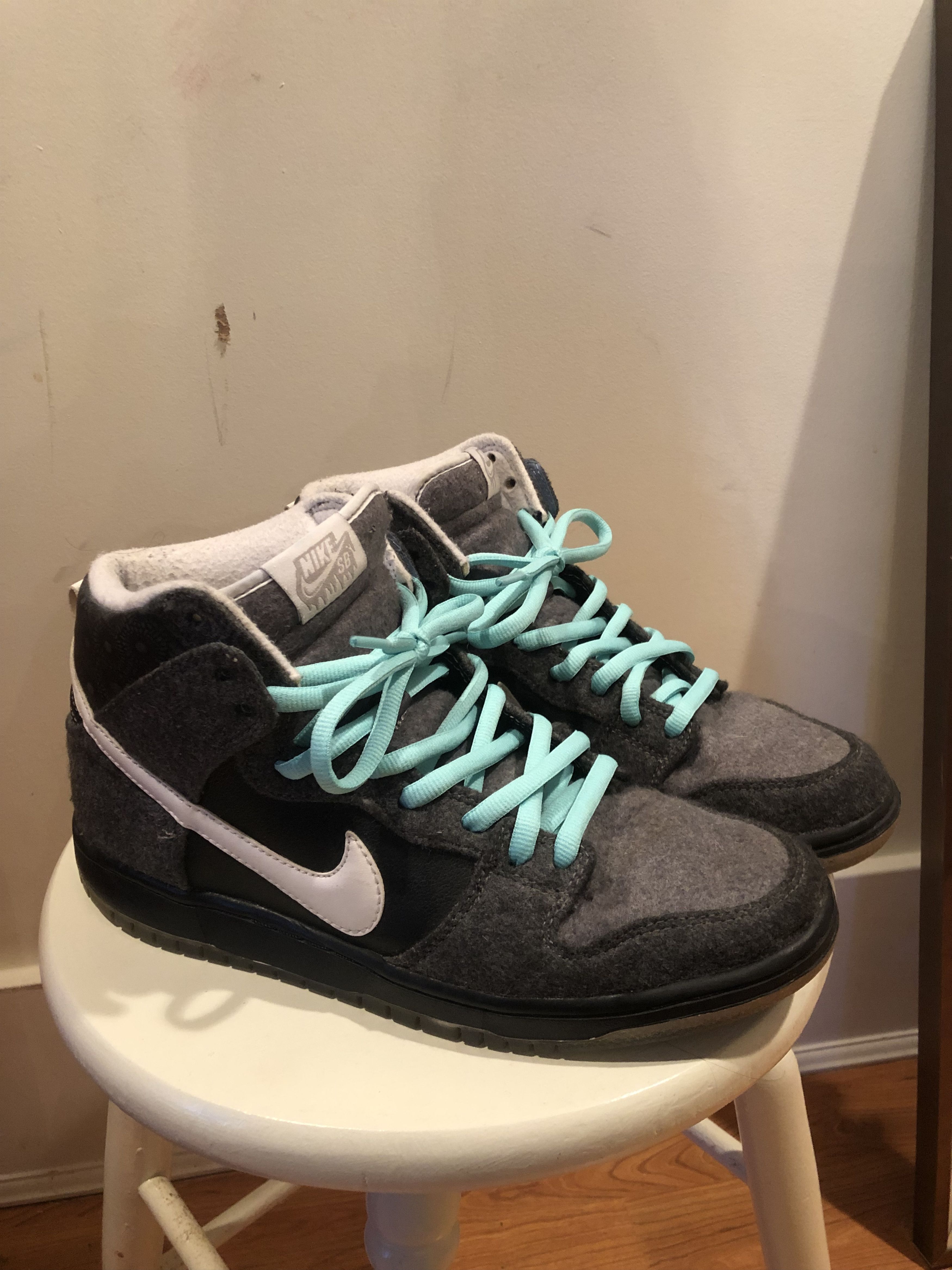 Nike Nike SB dunks high petosky 2014 Size US 10 / EU 43 - 2 Thumbnail