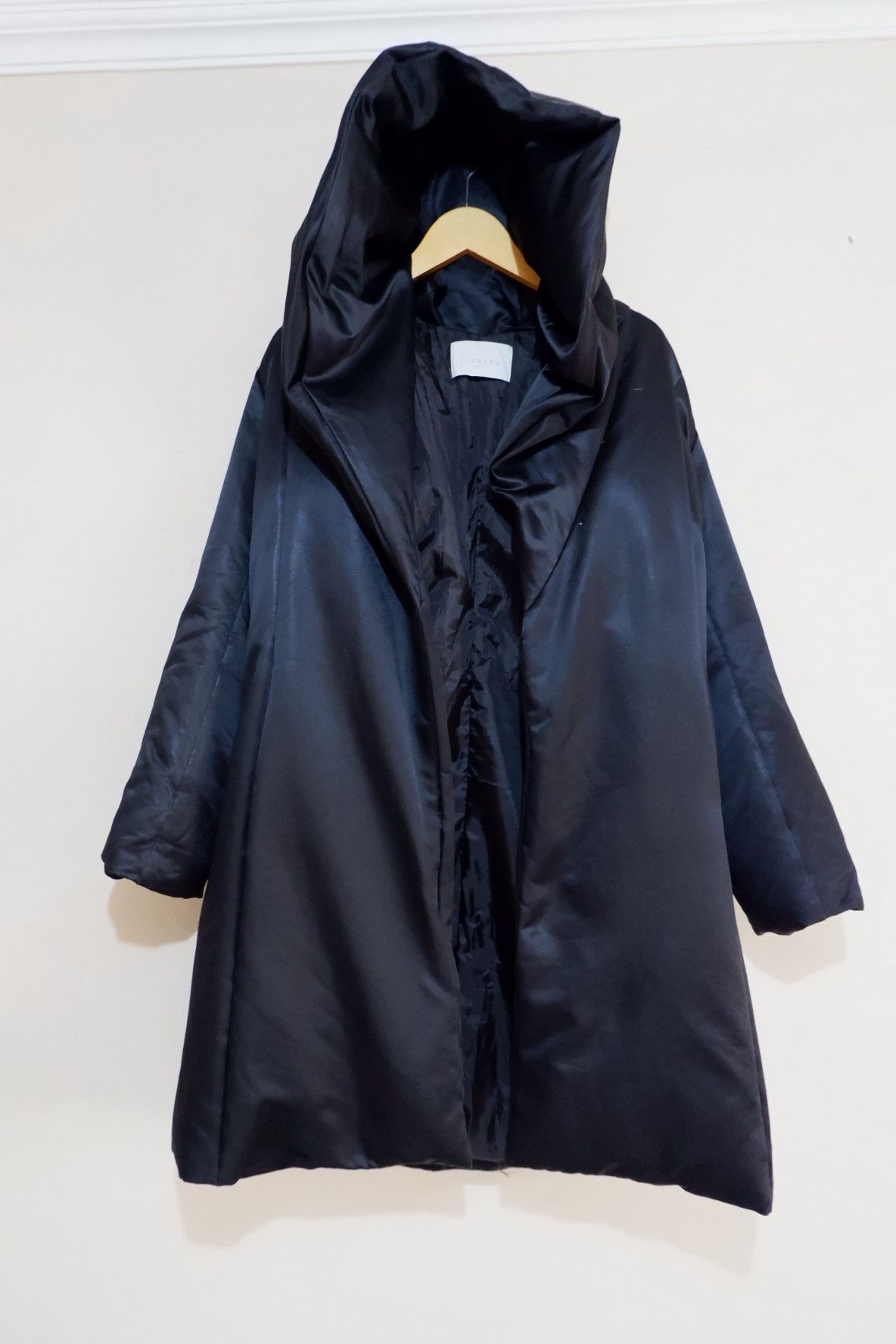 Iceberg Vintage Iceberg Silk Coat Jacket Hoodie Size US M / EU 48-50 / 2 - 1 Thumbnail