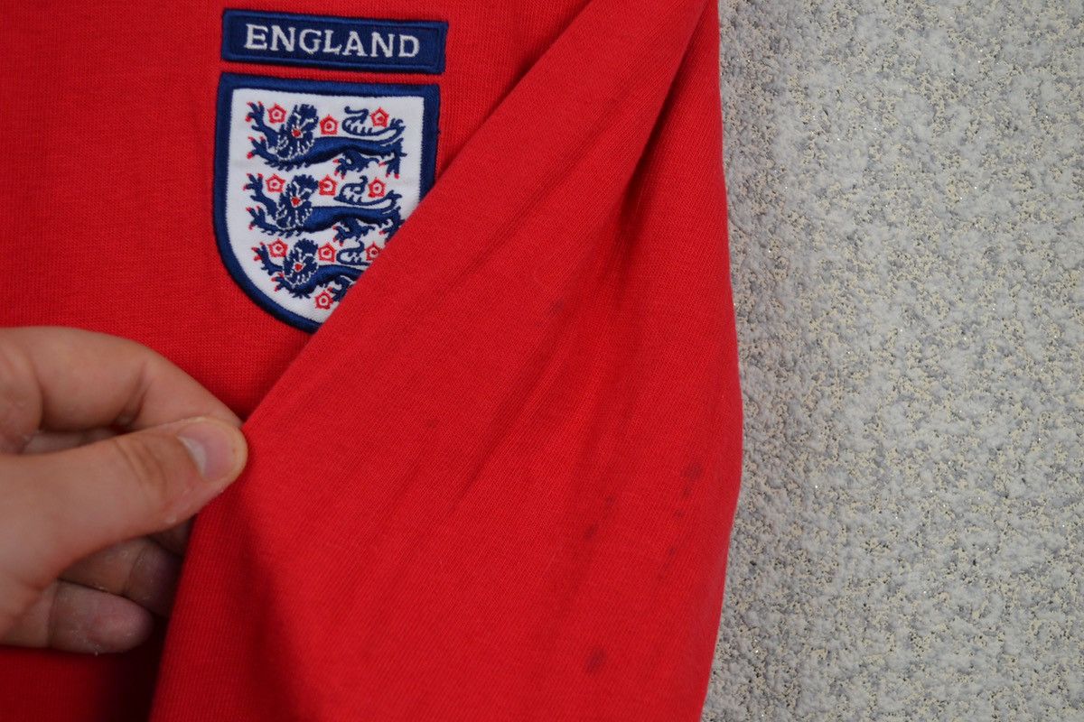 Umbro × Vintage England Umbro vintage long sleeve shirt jersey red soccer Size US S / EU 44-46 / 1 - 5 Thumbnail