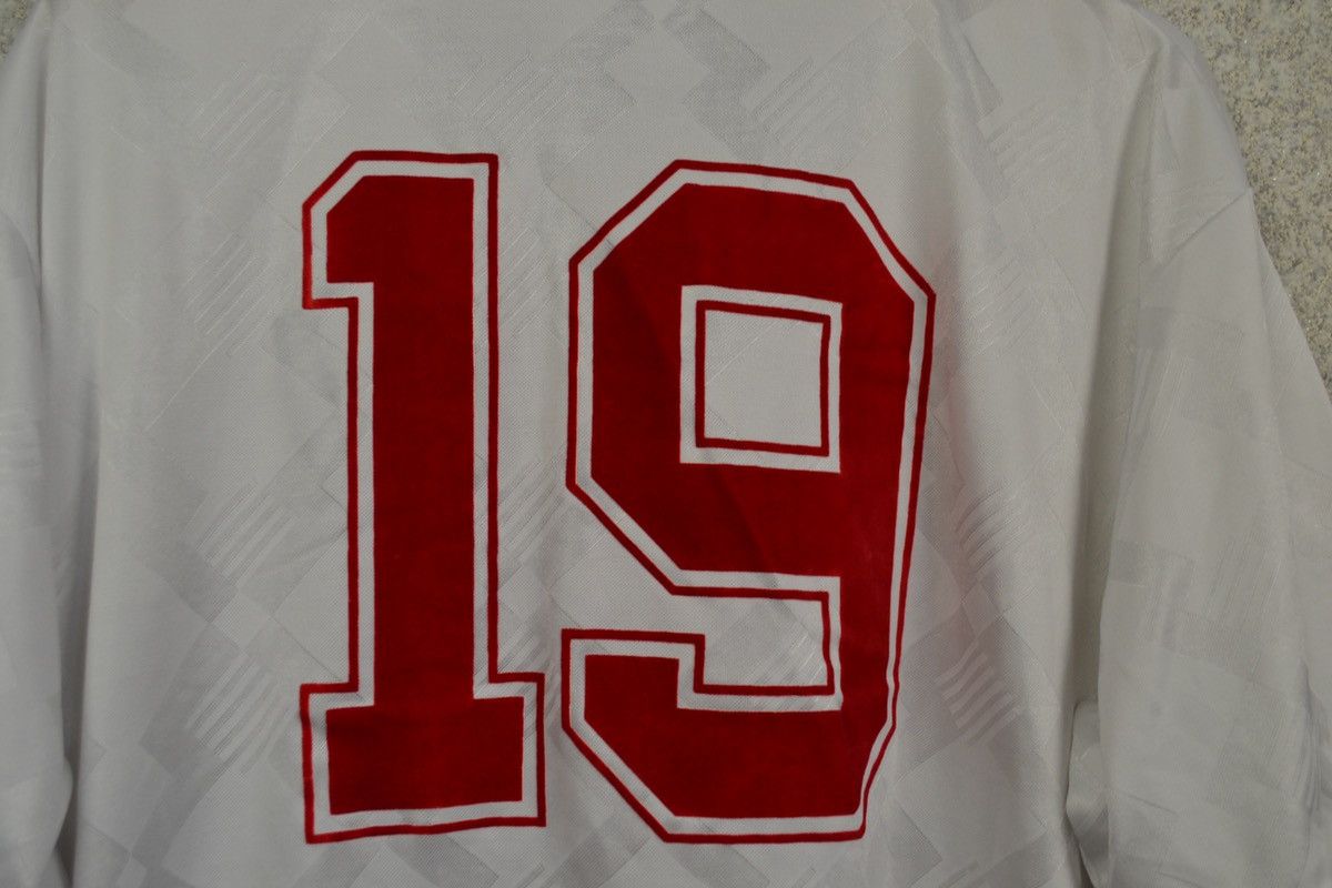 Vintage England 1990 1992 #19 score draw soccer shirt jersey vintage Size US XL / EU 56 / 4 - 12 Thumbnail