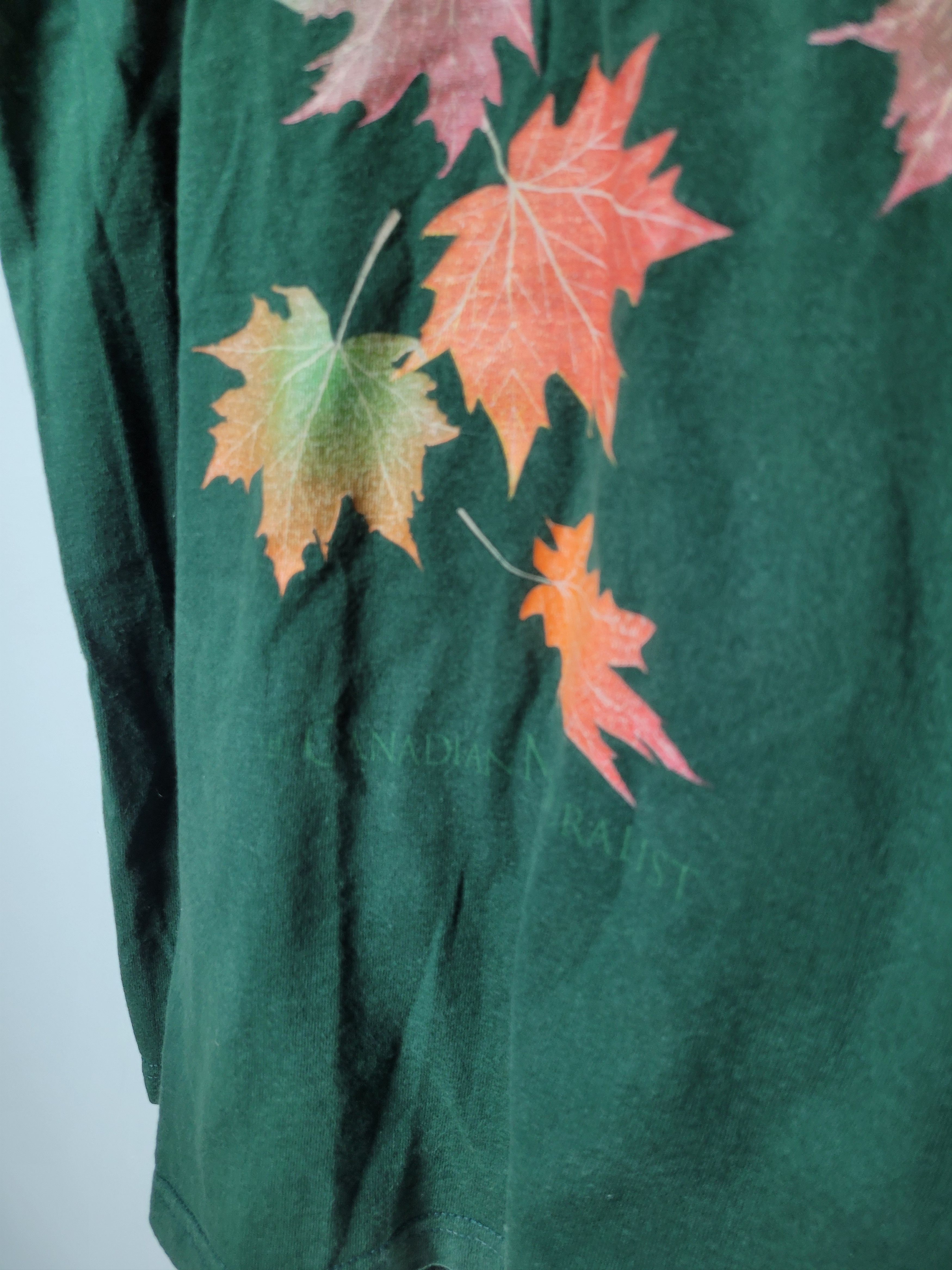 Vintage Canadian Natura Autumn T-shirt Size US XL / EU 56 / 4 - 5 Thumbnail