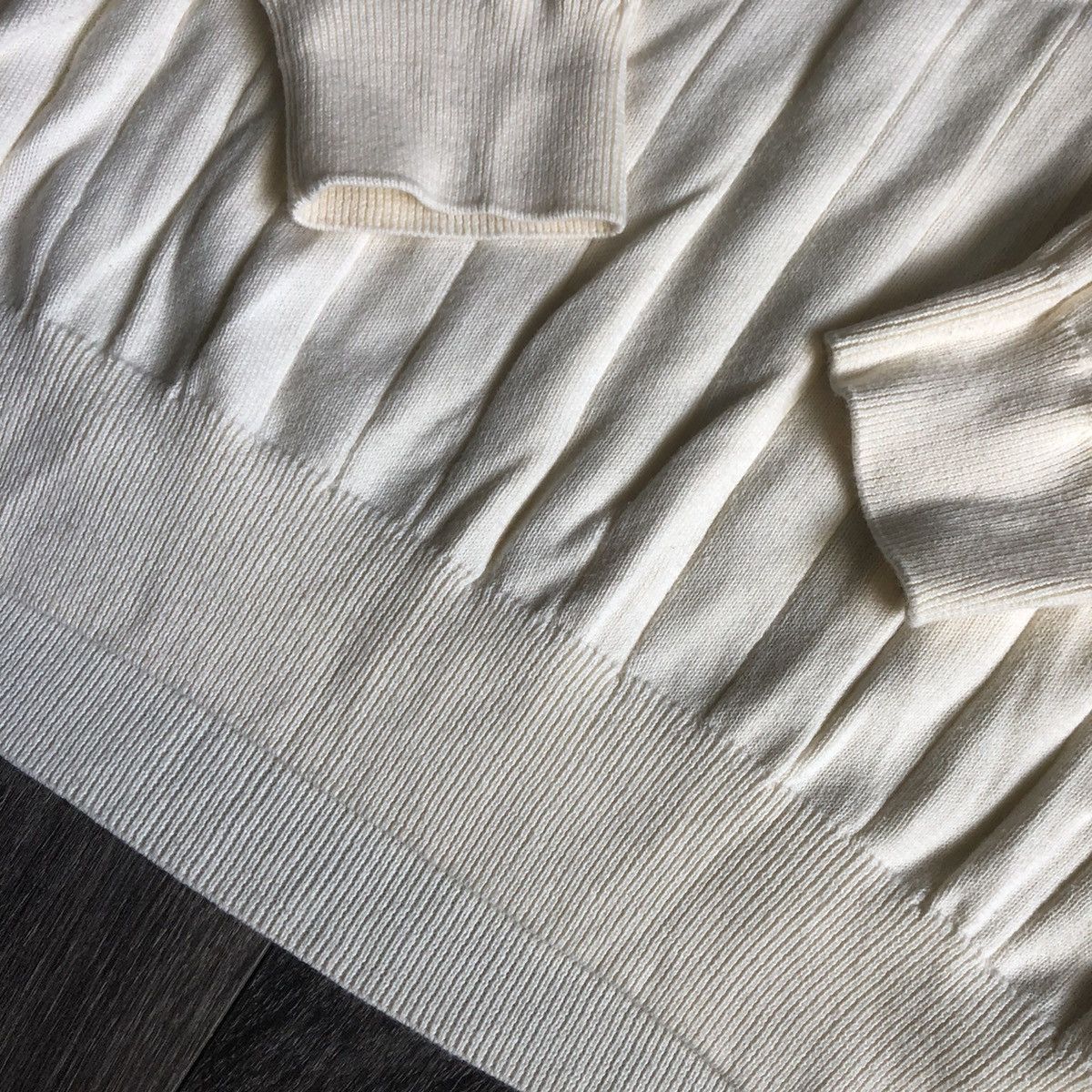 Other Vintage 1990s Northern Isles Cream Off White Stripe Sweater Size US L / EU 52-54 / 3 - 3 Thumbnail