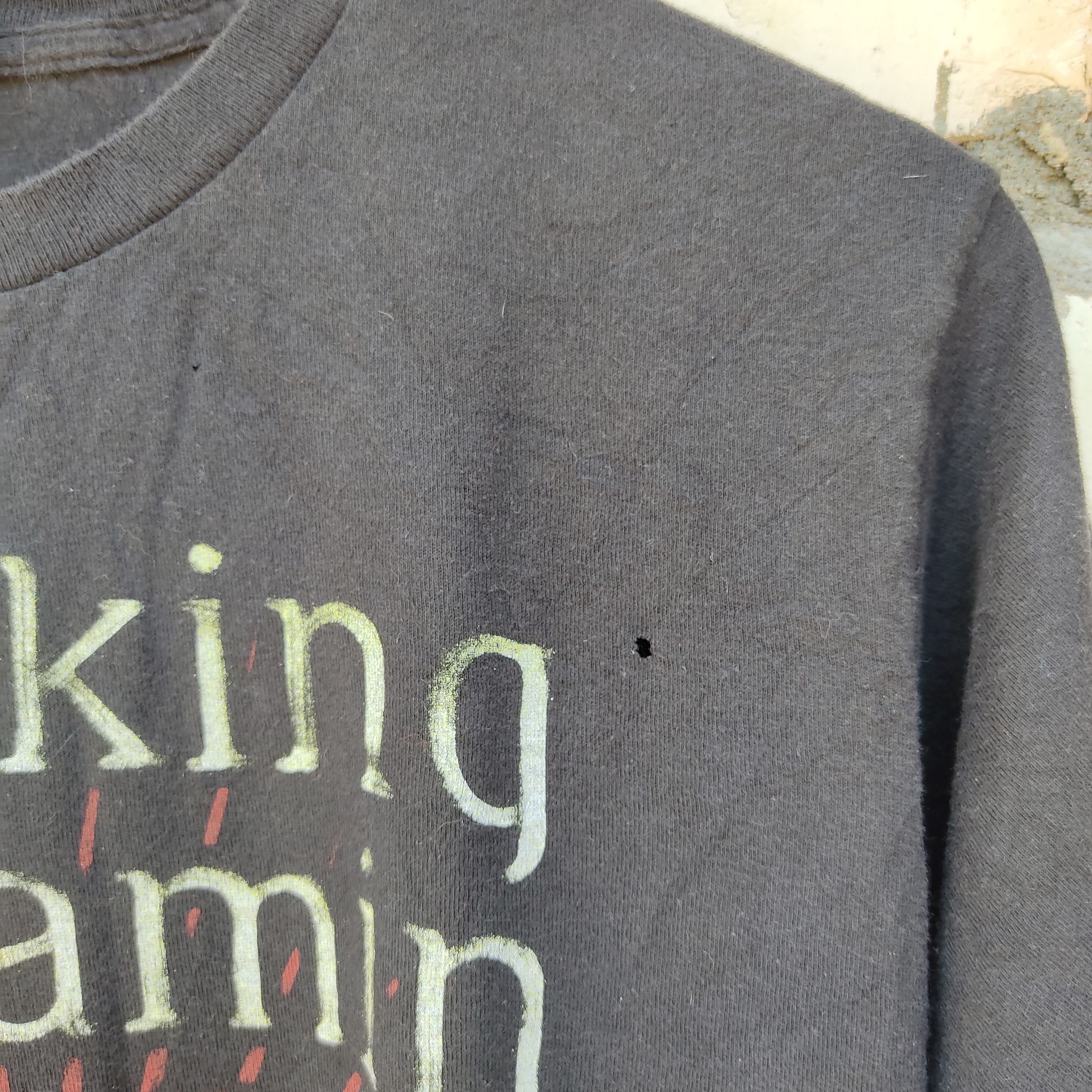 Tultex Breaking Benjamin TRASHED T-shirts Rock Band Size US M / EU 48-50 / 2 - 3 Thumbnail