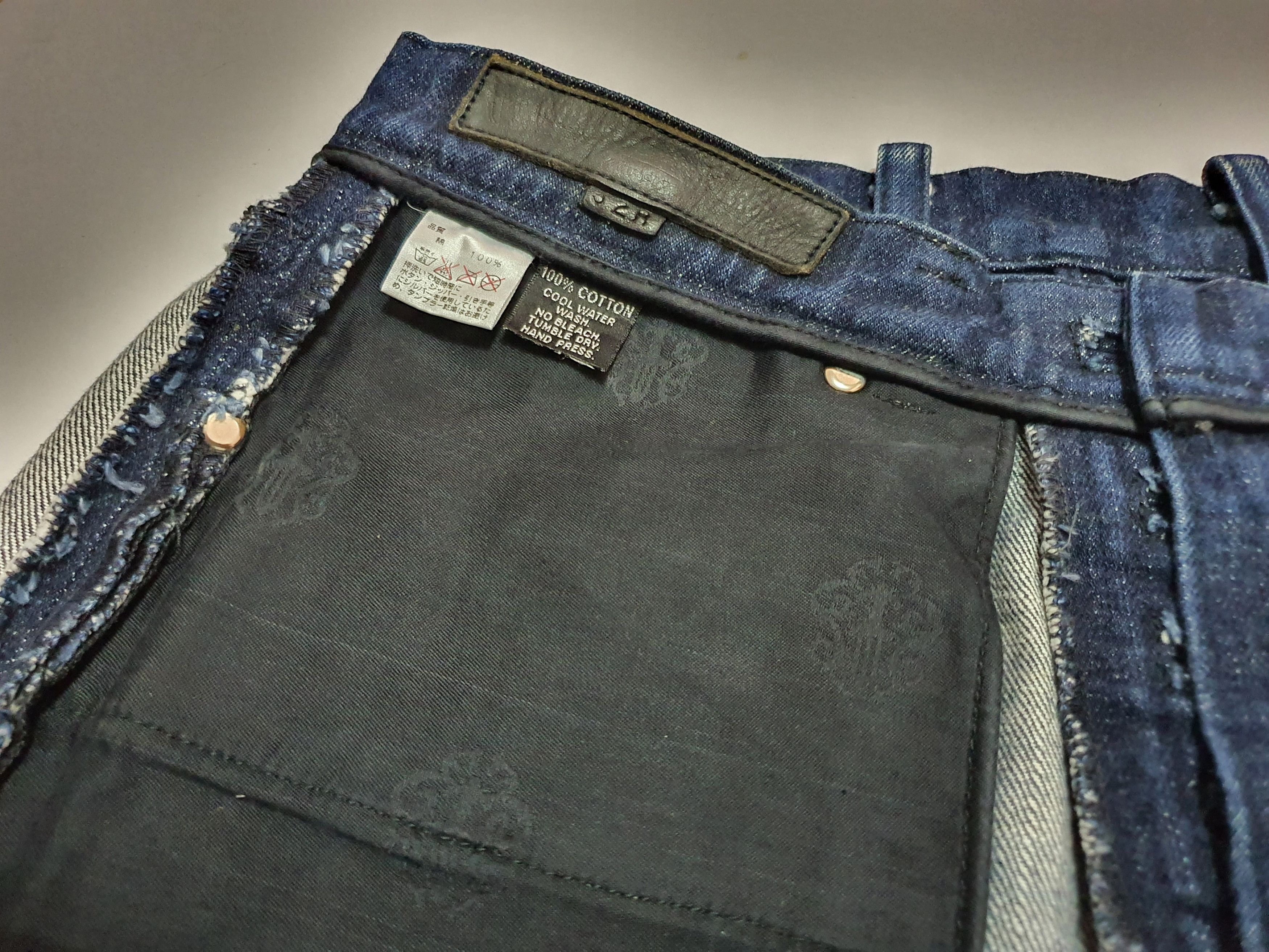 Chrome Hearts Waist 30" CHROME HEARTS Blue Jeans U.S.A. Size US 30 / EU 46 - 13 Thumbnail