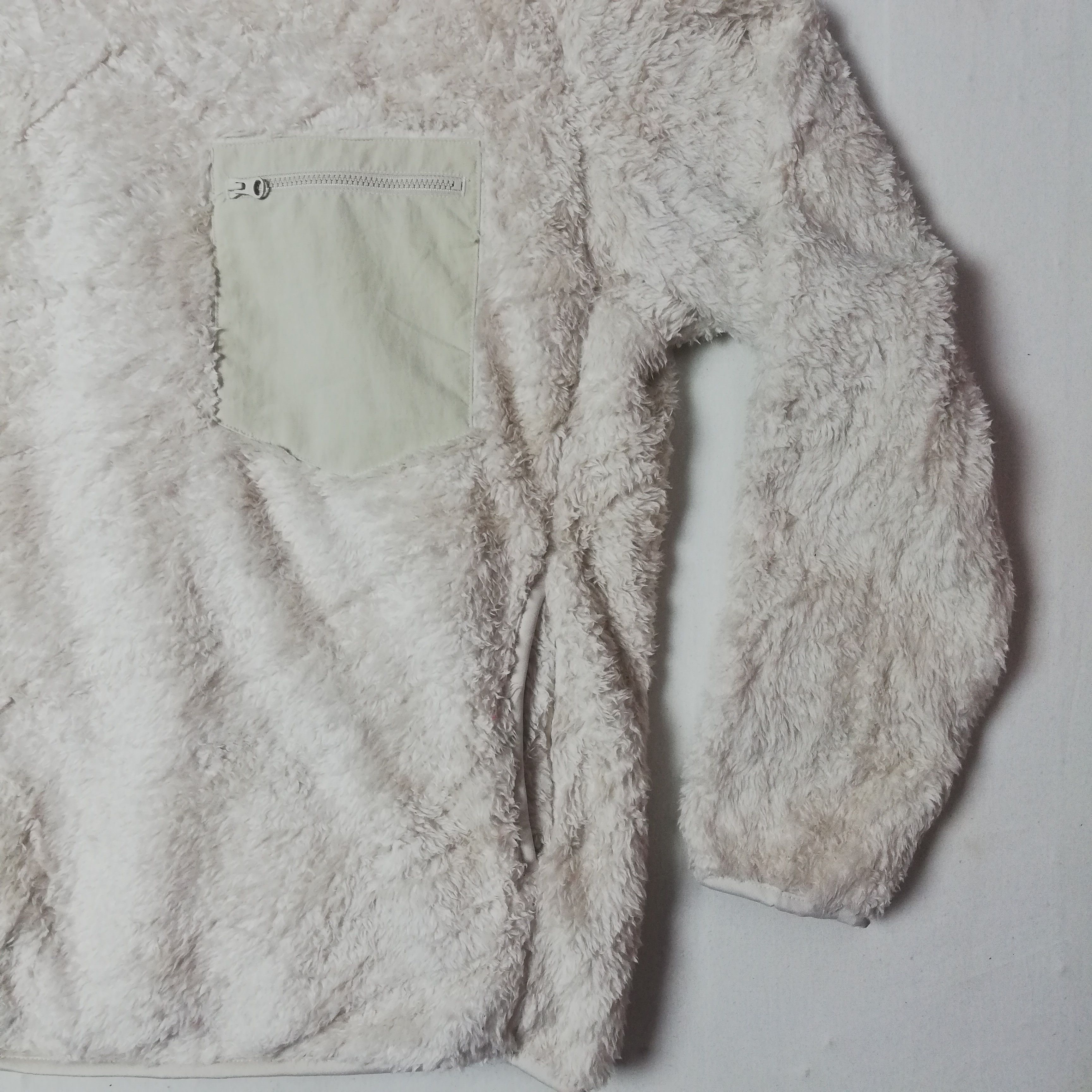 Japanese Brand Vintage Uniqlo Blank Sherpa Fleece Pullover Sweatshirts Size US XL / EU 56 / 4 - 8 Thumbnail