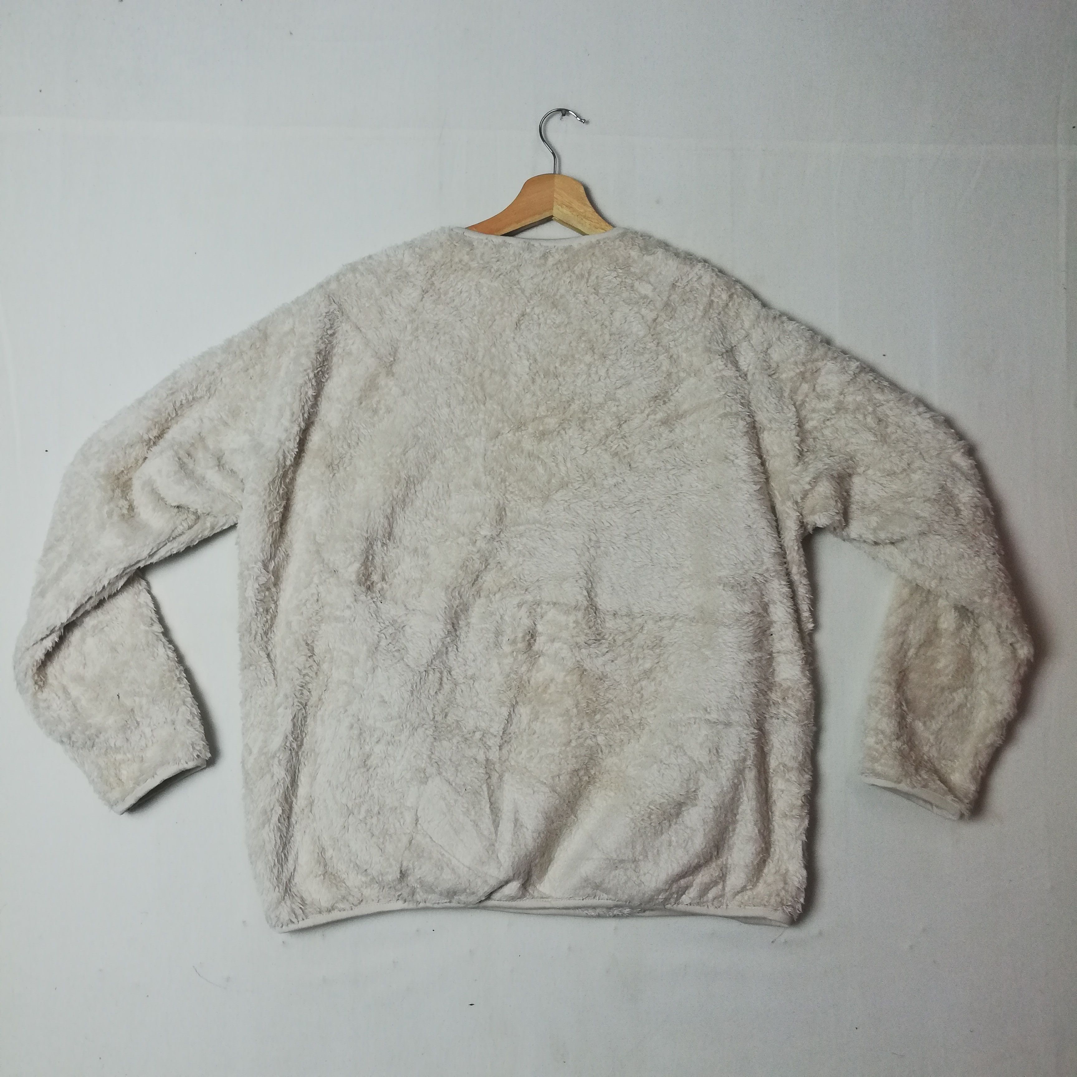 Japanese Brand Vintage Uniqlo Blank Sherpa Fleece Pullover Sweatshirts Size US XL / EU 56 / 4 - 4 Thumbnail