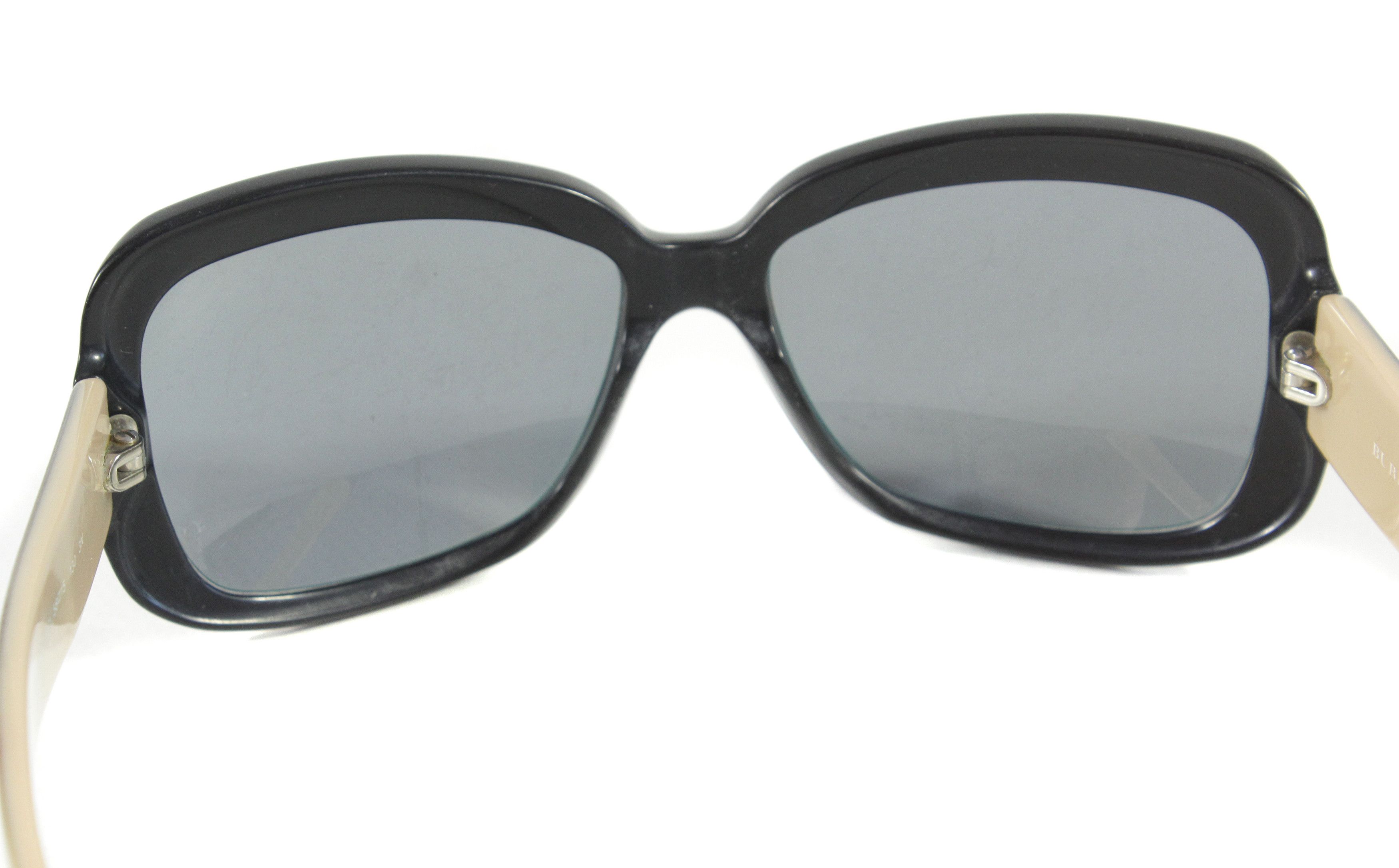 Burberry Nova Check Sunglasses Size ONE SIZE - 4 Thumbnail
