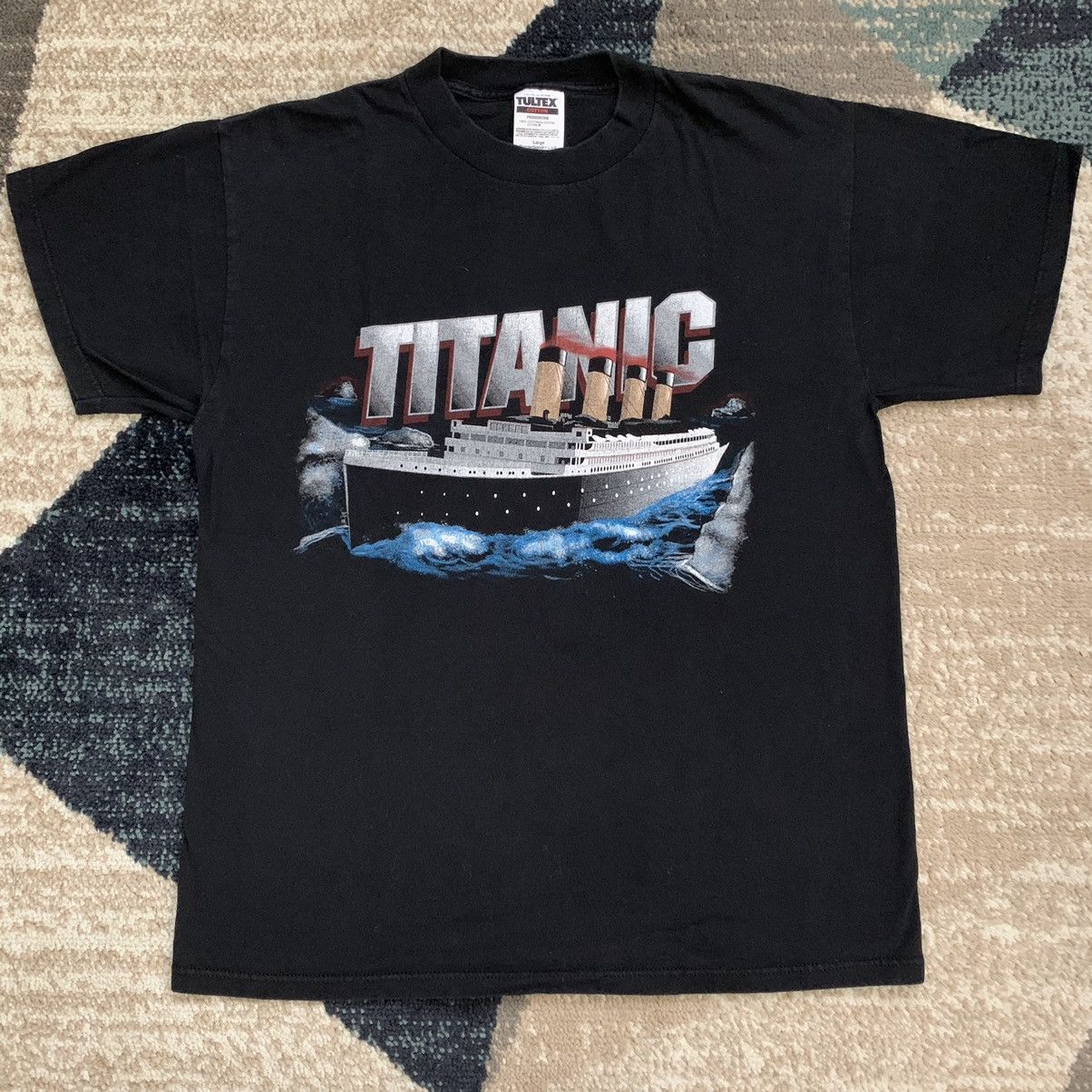 Tultex × Vintage Vintage 90s Titanic Graphic Tee Shirt Size US L / EU 52-54 / 3 - 1 Thumbnail