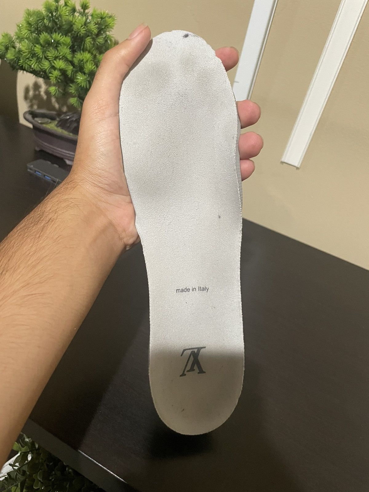Louis Vuitton × Virgil Abloh Virgil Abloh Louis Vuitton 408 High Black Sneakers Size US 9 / EU 42 - 14 Thumbnail