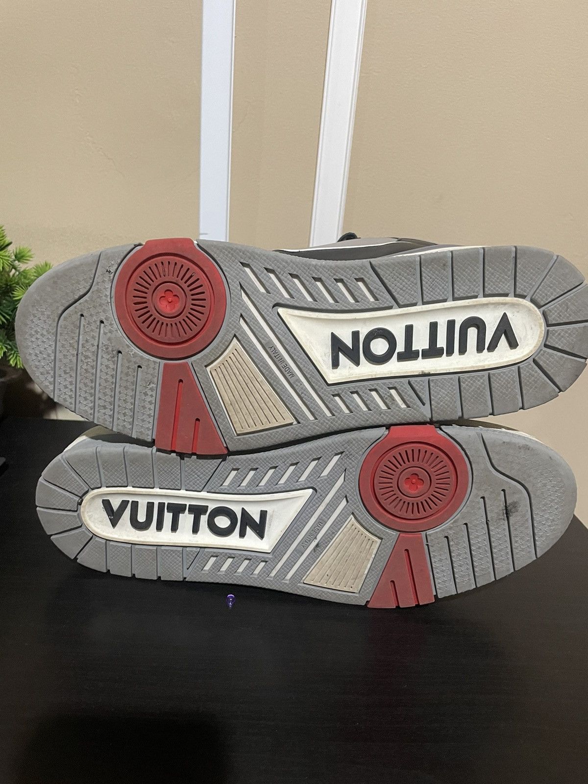 Louis Vuitton × Virgil Abloh Virgil Abloh Louis Vuitton 408 High Black Sneakers Size US 9 / EU 42 - 7 Thumbnail