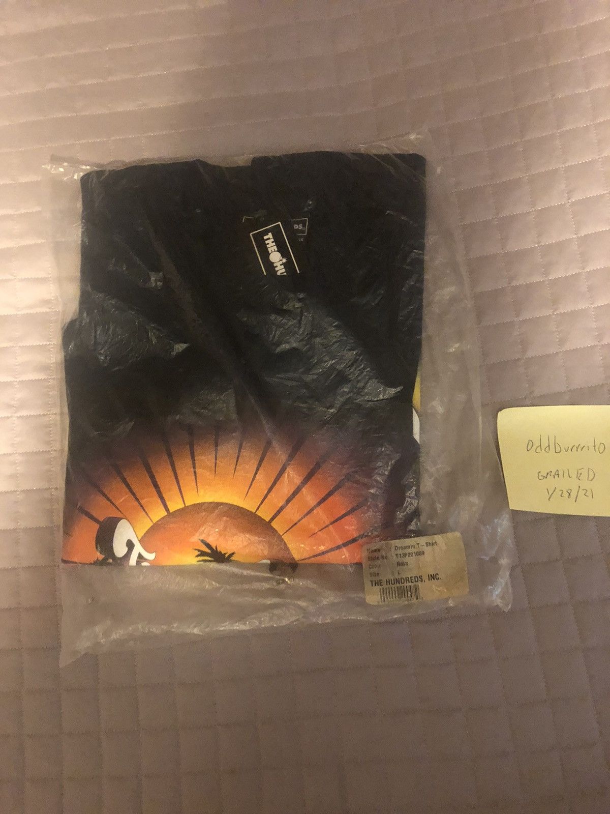 The Hundreds 2013 The Hundreds Dreamin’ tee Size US L / EU 52-54 / 3 - 1 Thumbnail