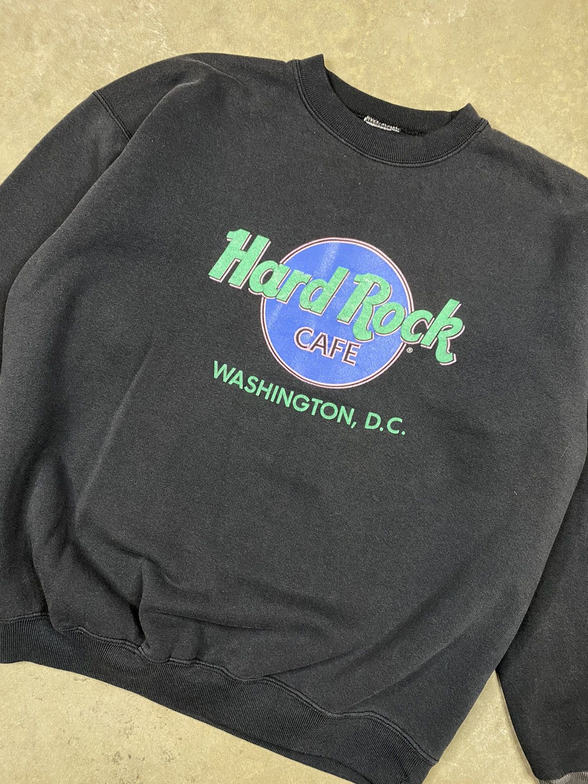 90s Blck Hard Rock Cafe Crewneck 🎸