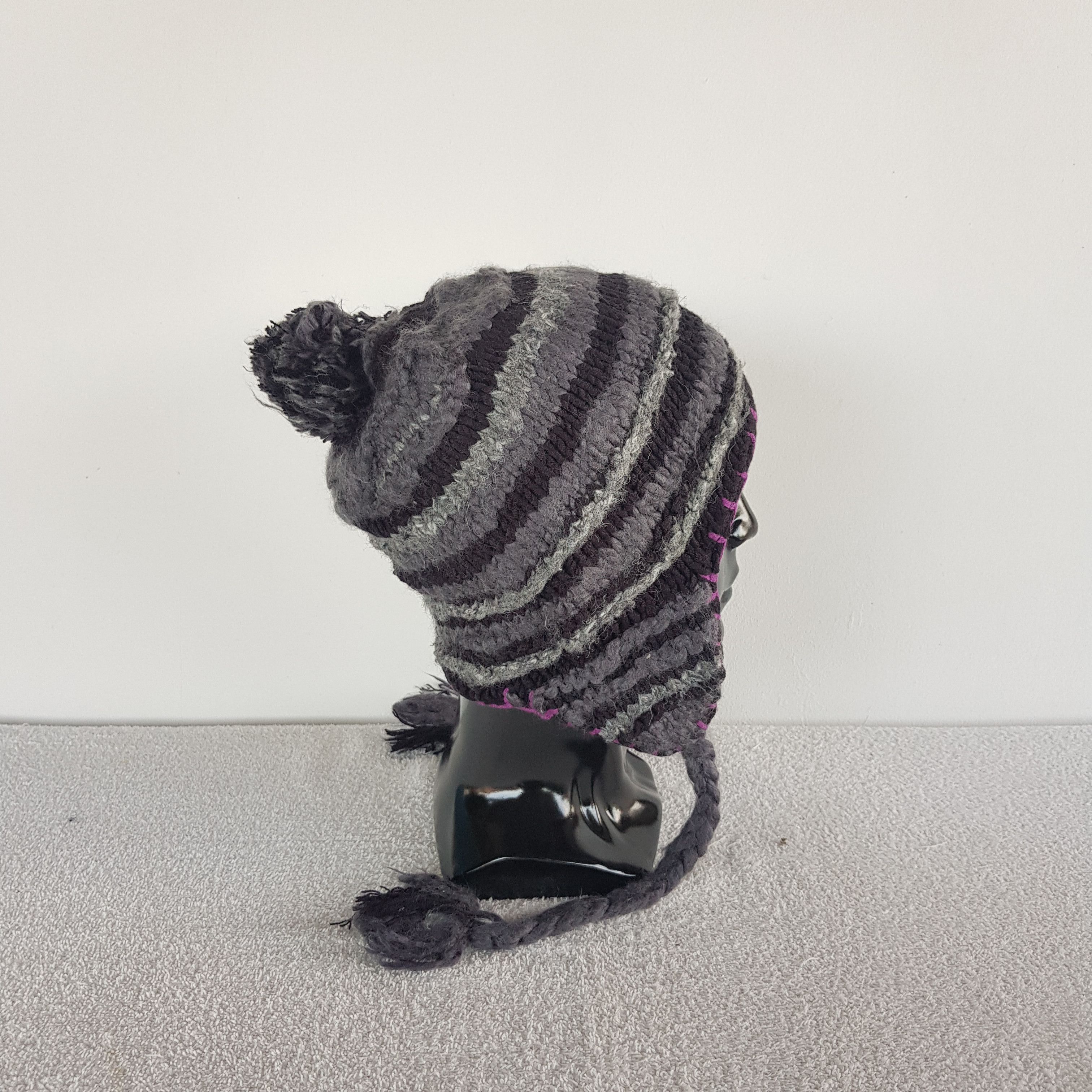If Six Was Nine × Japanese Brand Unknown Japanese Beanie Stripe Snow Cap Multicolor Hats Size ONE SIZE - 5 Thumbnail