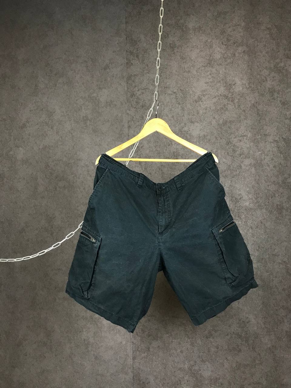 Vintage Nike swoosh streetwear vintage cargo shorts Size US 38 / EU 54 - 1 Thumbnail