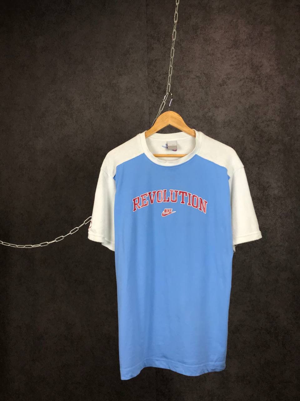 Vintage Nike swoosh streetwear vintage center logo tee Size US L / EU 52-54 / 3 - 1 Thumbnail
